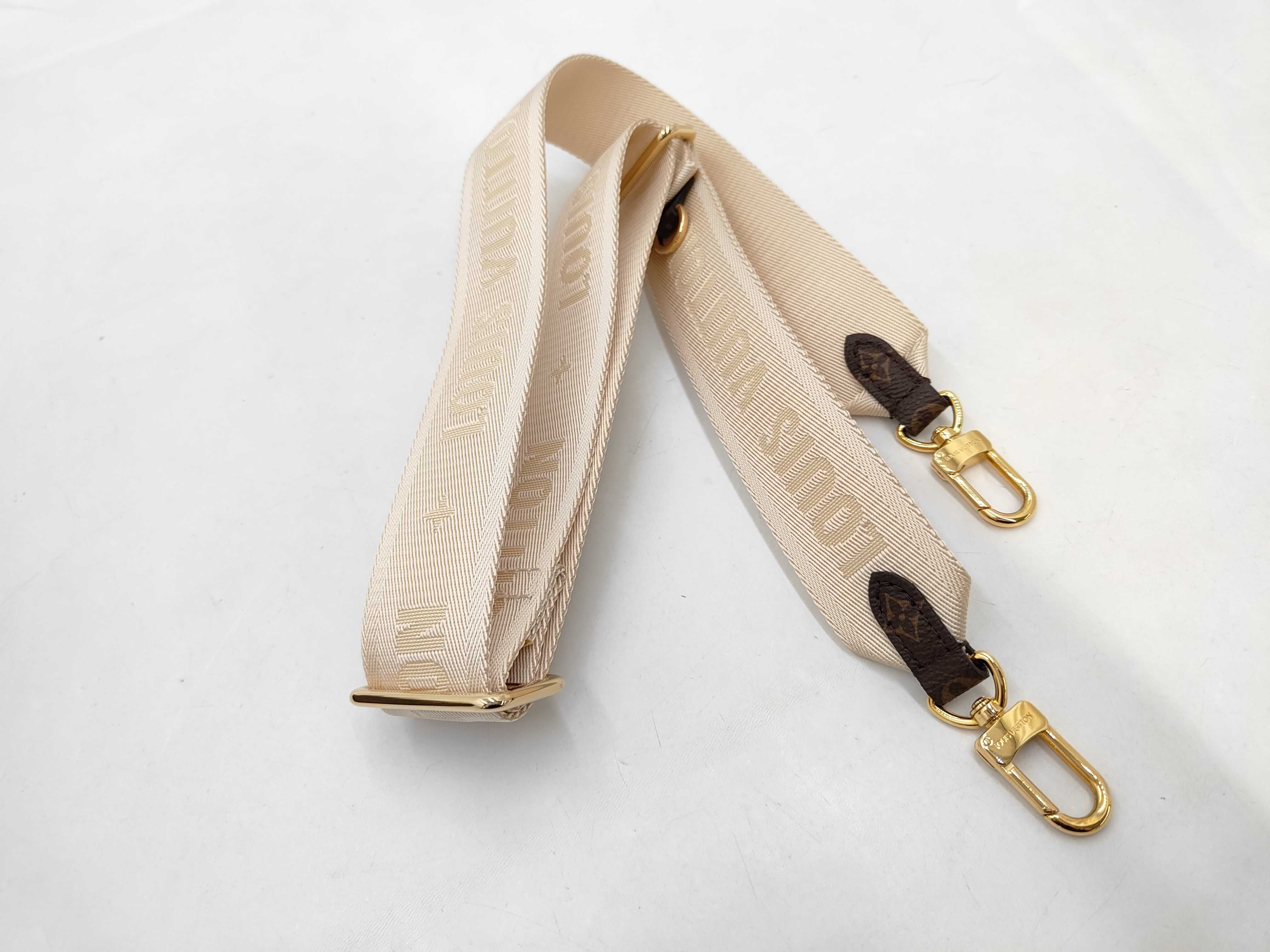 OnTheGo EW Monogram Reverse M46653 Handbag — view 11