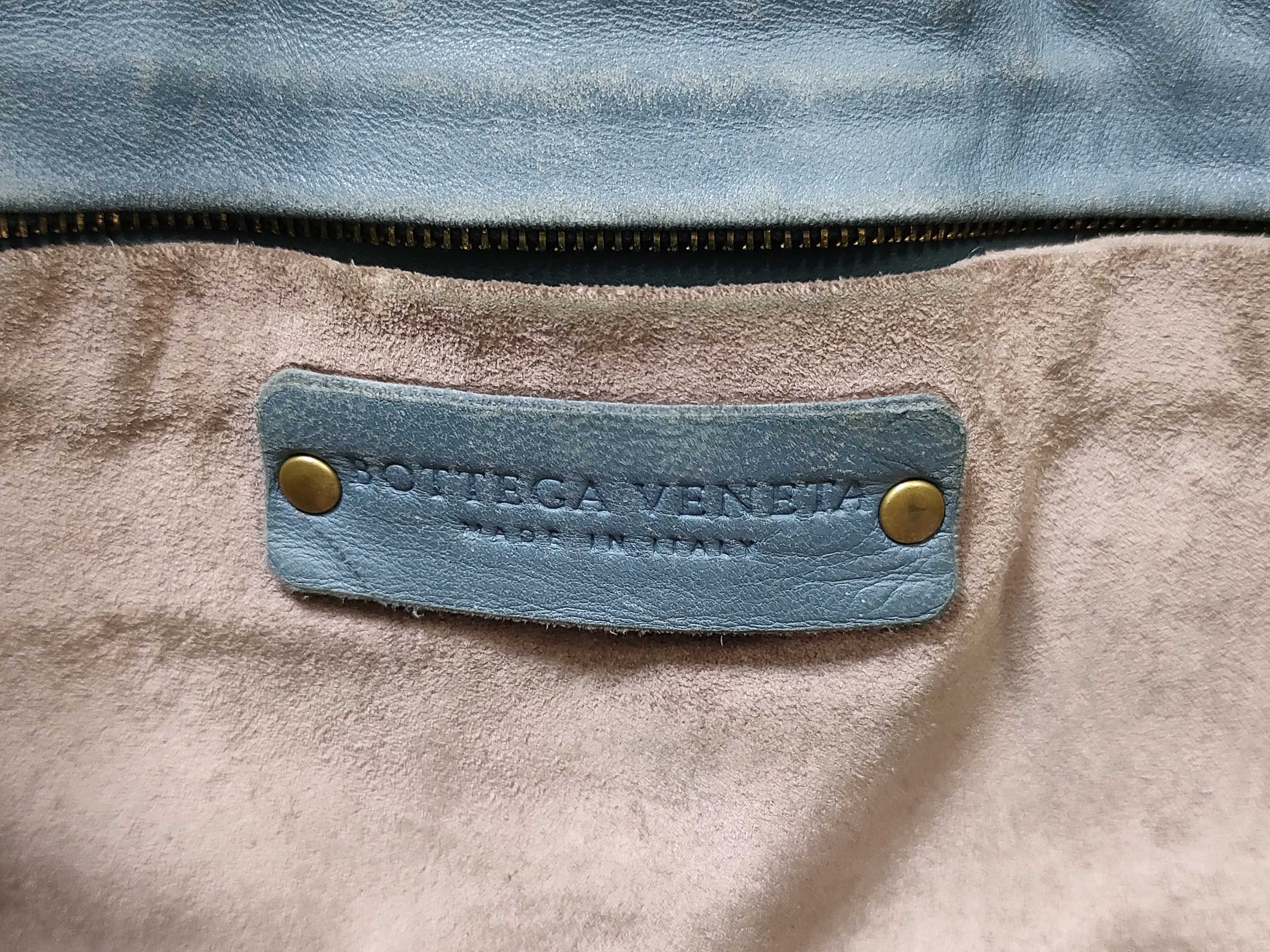Intrecciato Bottega Roma Toque Leather Tote Bag — view 12