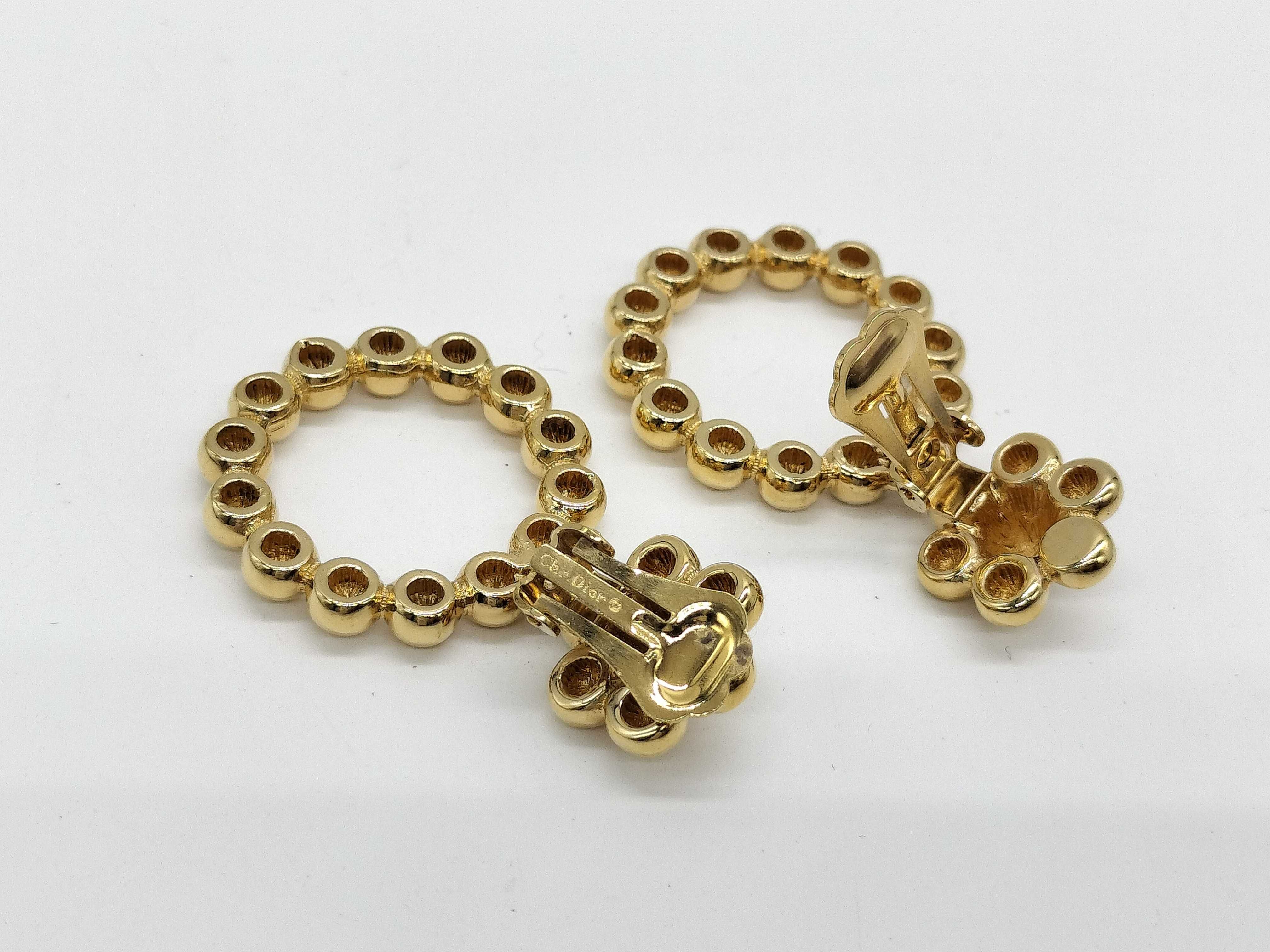 Earrings — view 3