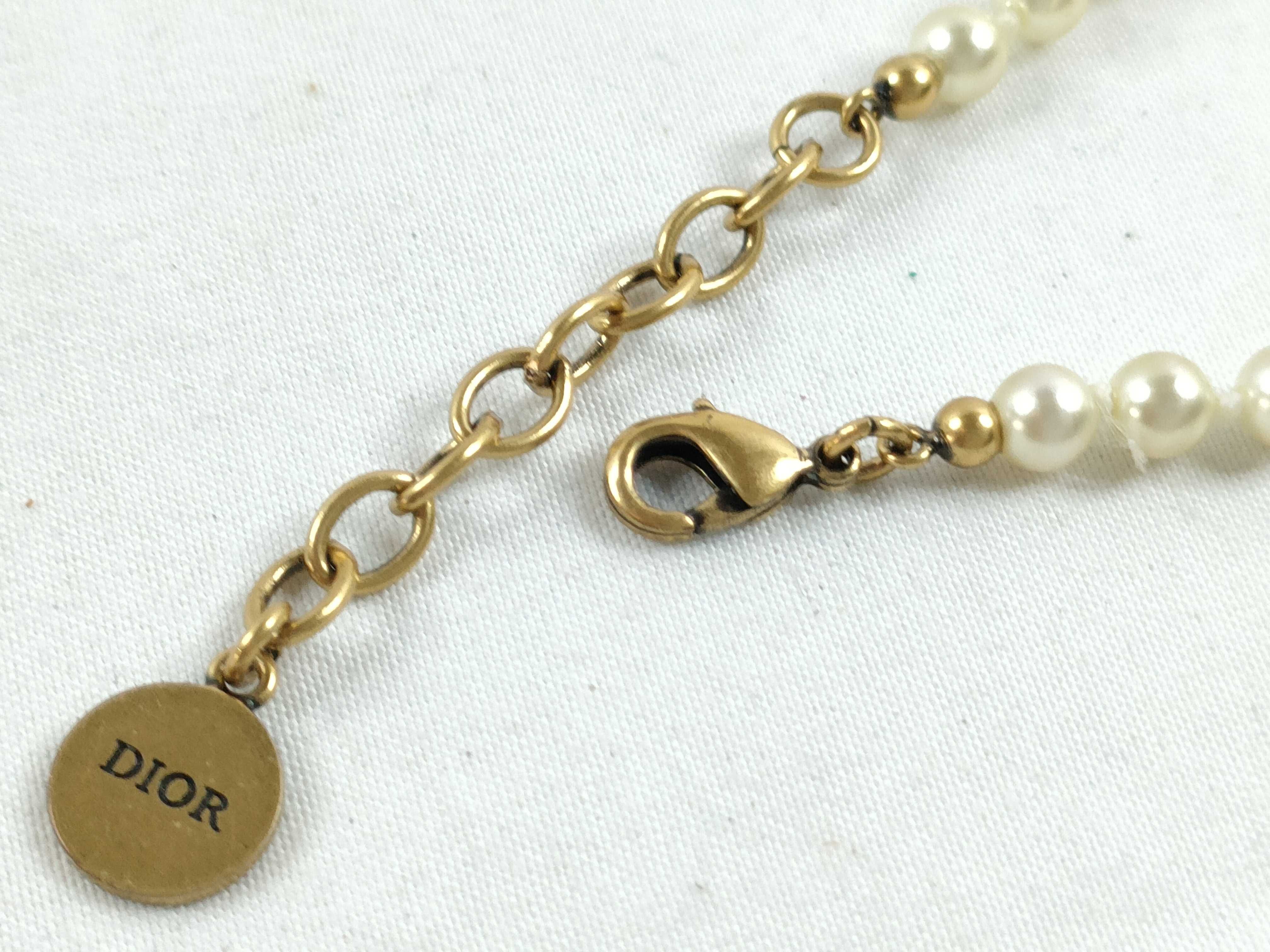 CD Logo Pearl Bracelet Bracelet/Bangle — view 7