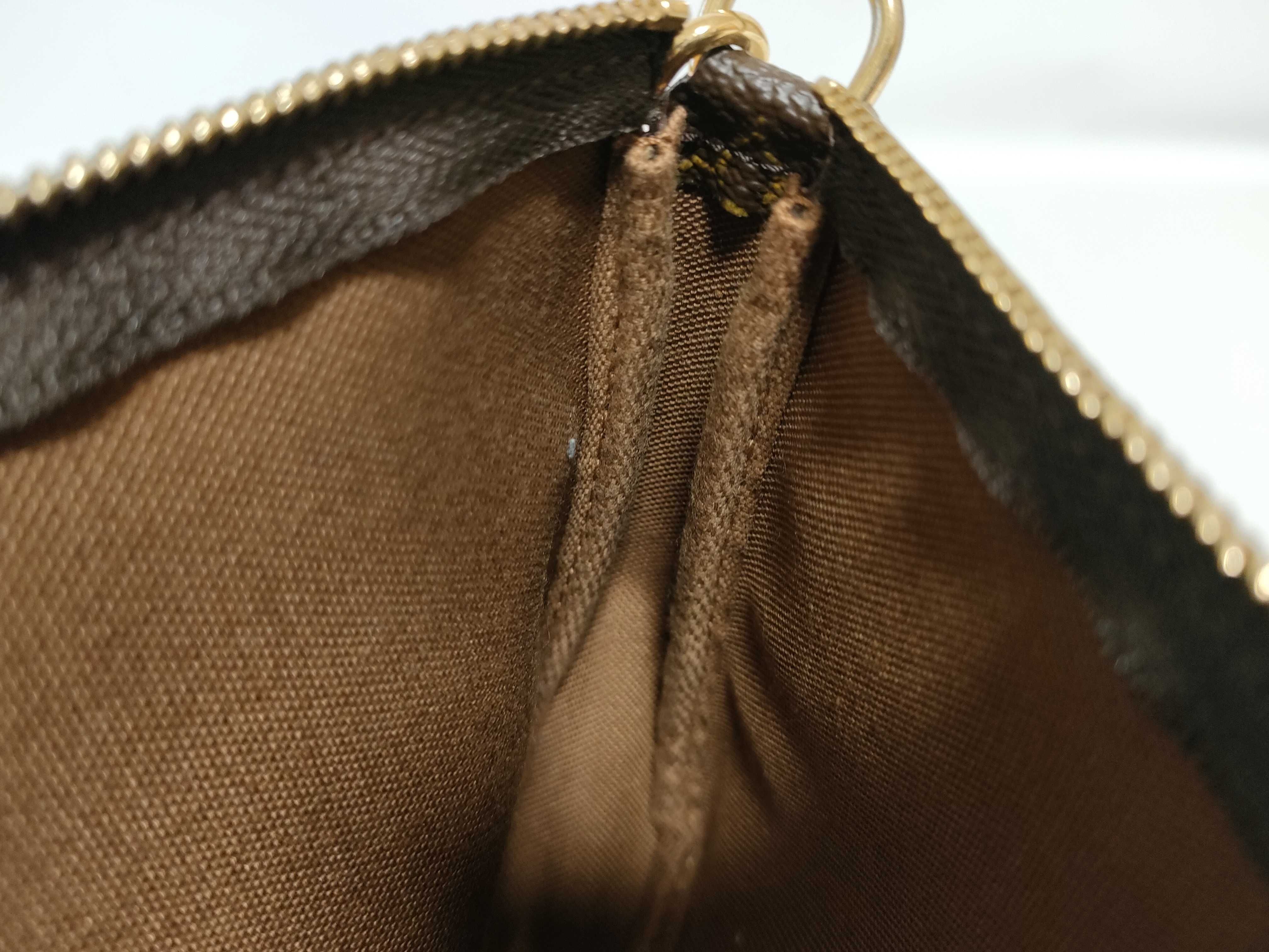 Monogram Accessoires Pouch — view 9