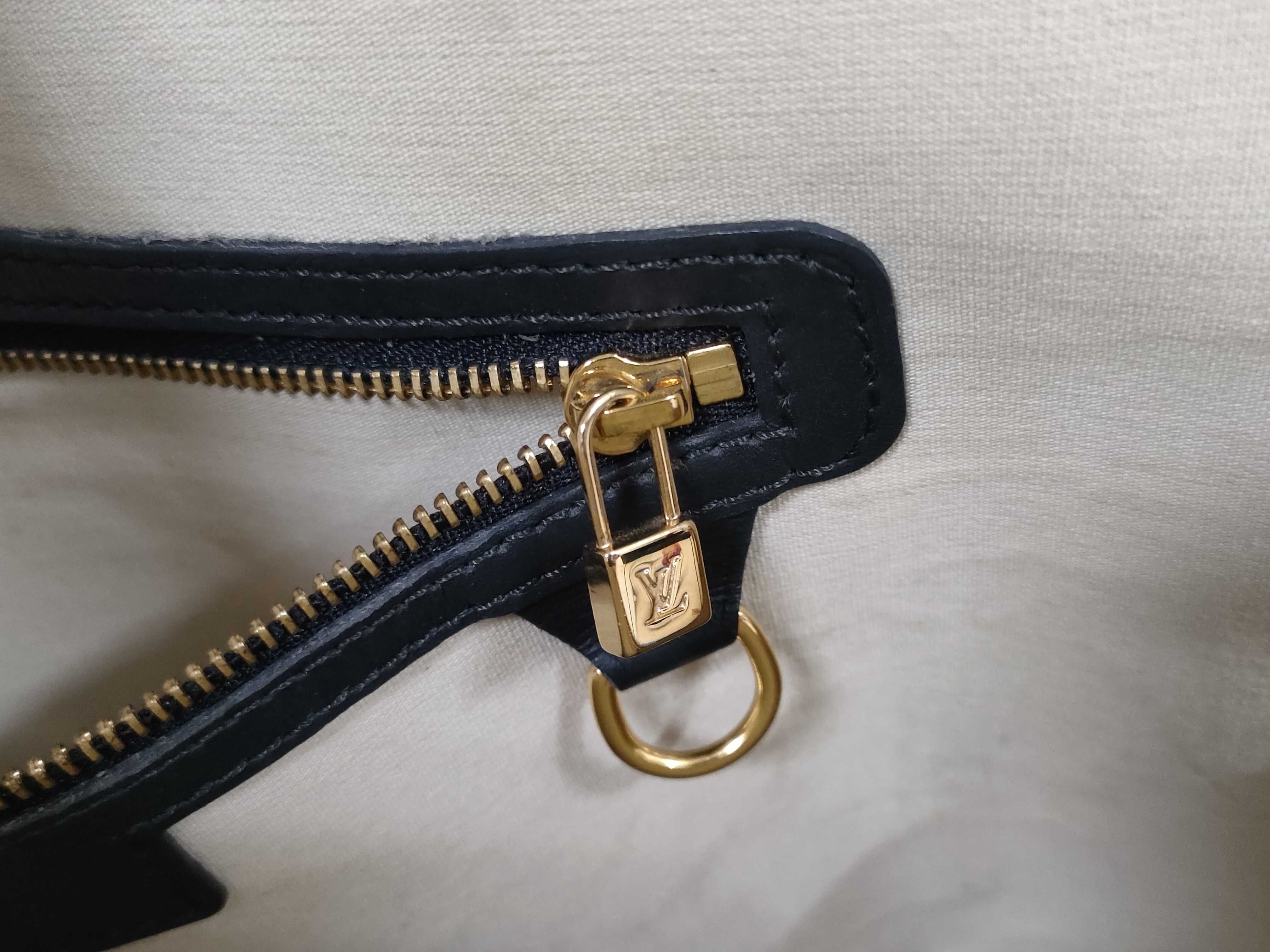 Monogram Mini Alma O M92202 Handbag — view 13
