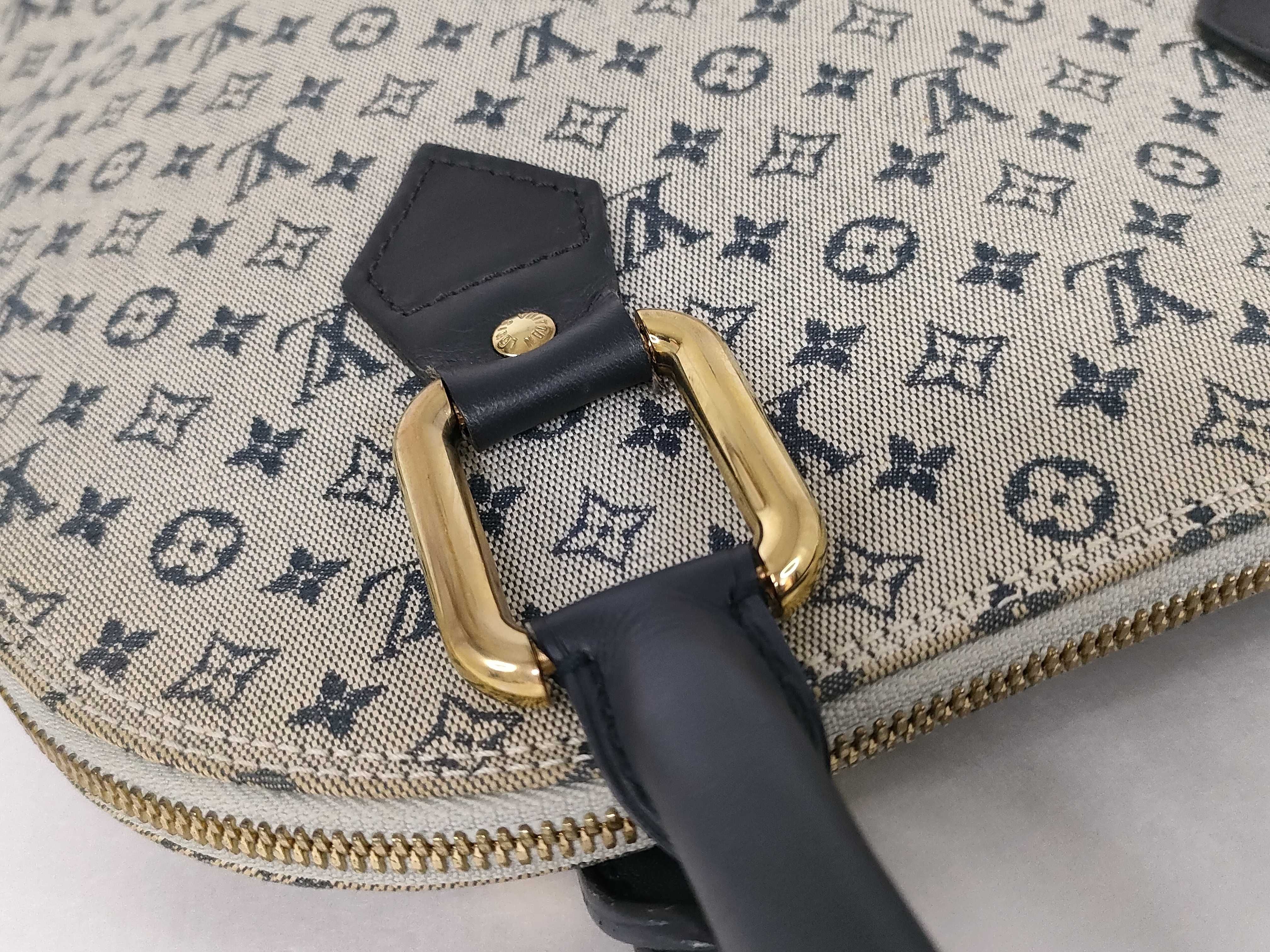 Monogram Mini Alma O M92202 Handbag — view 5