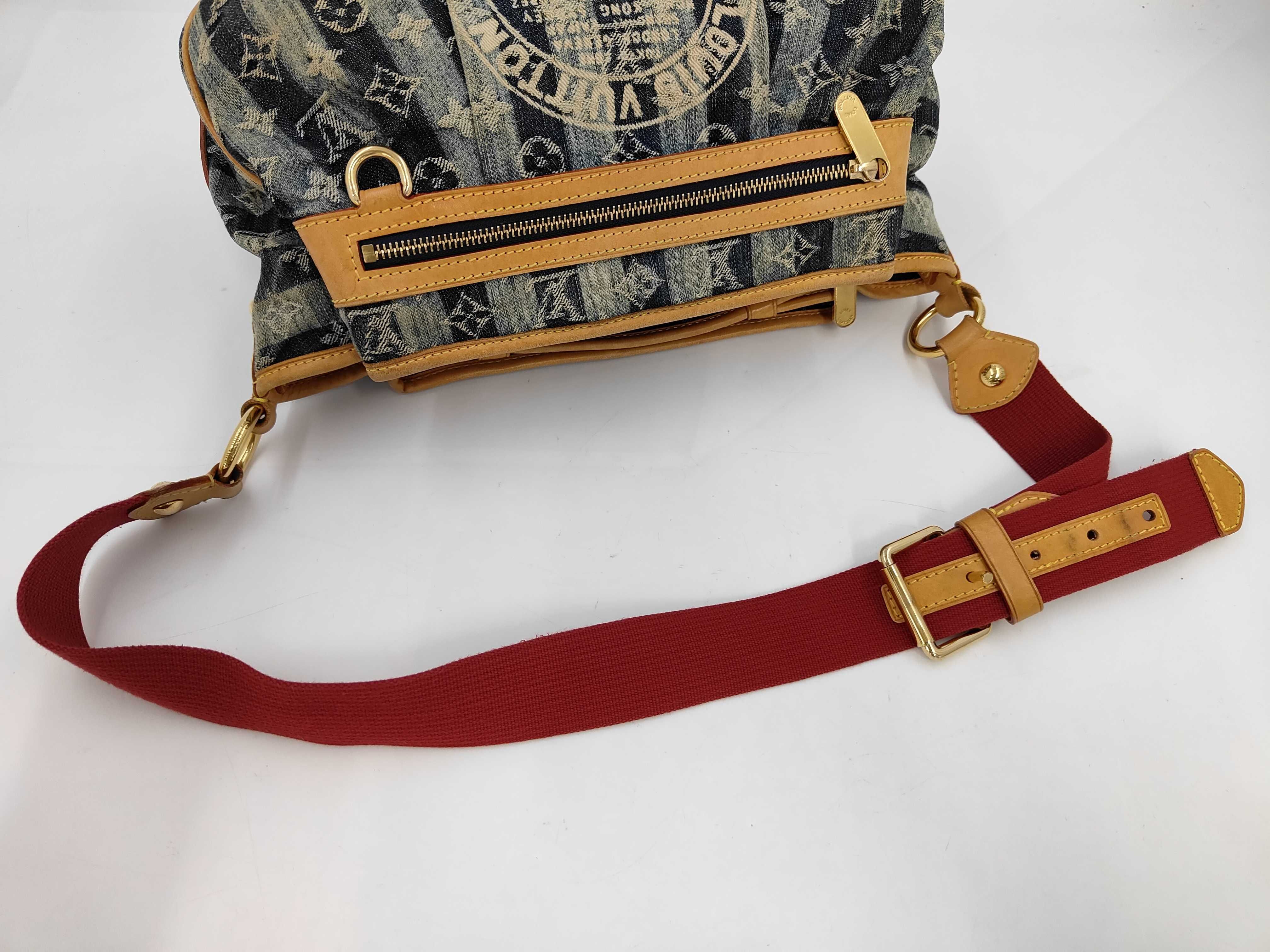 LV Vuitton Porte Raye Denim Shoulder Bag — view 3