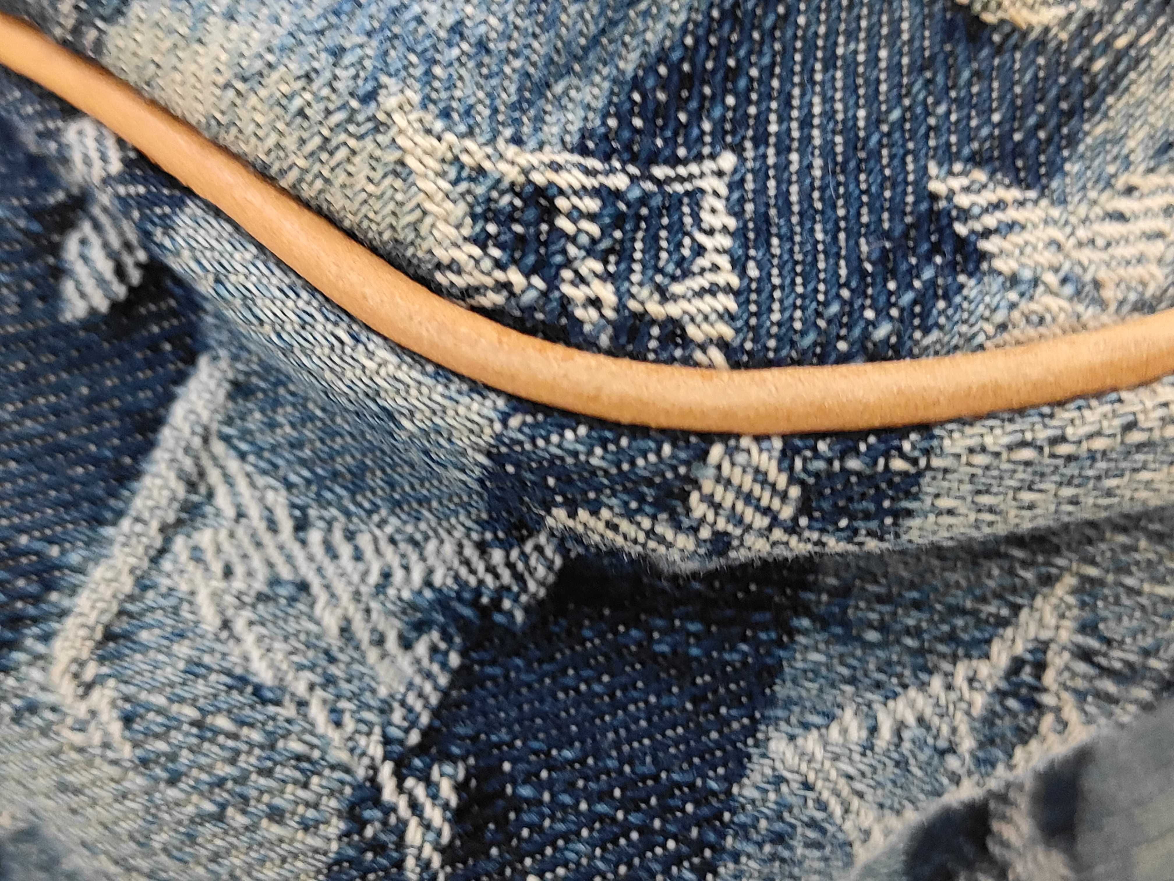 LV Vuitton Porte Raye Denim Shoulder Bag — view 7