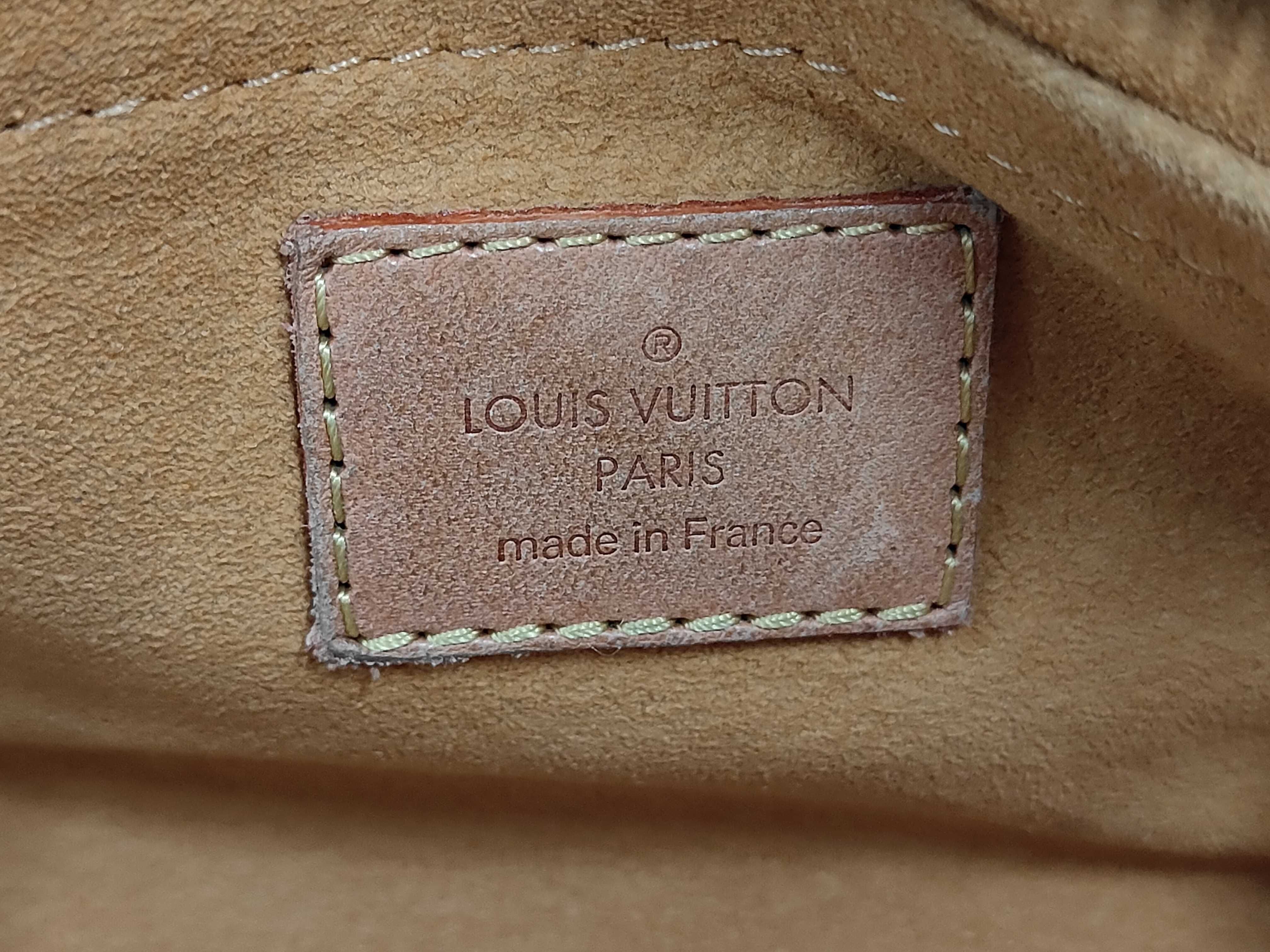 LV Vuitton Porte Raye Denim Shoulder Bag — view 9