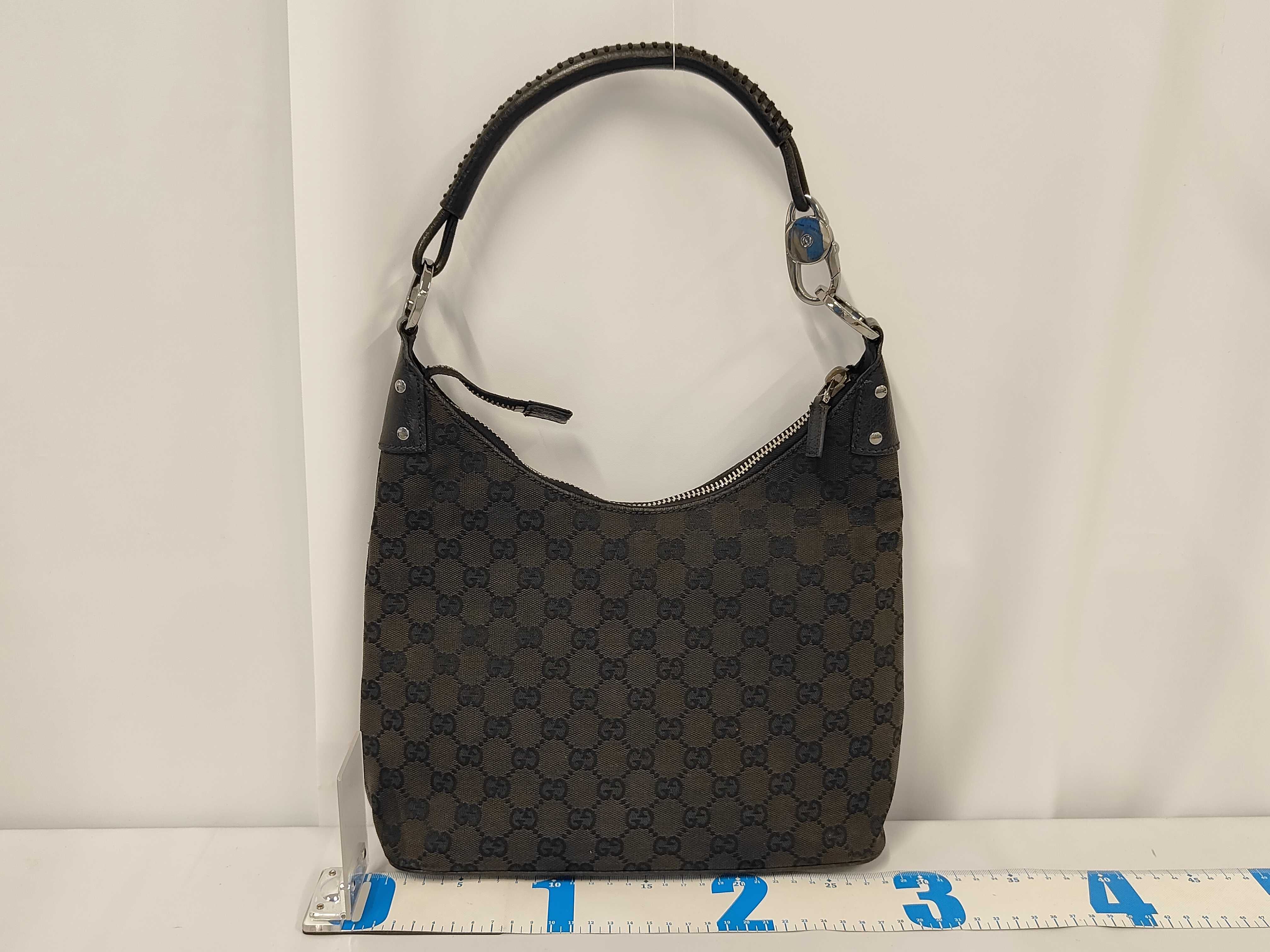GG Canvas One-Shoulder Bag — view 2