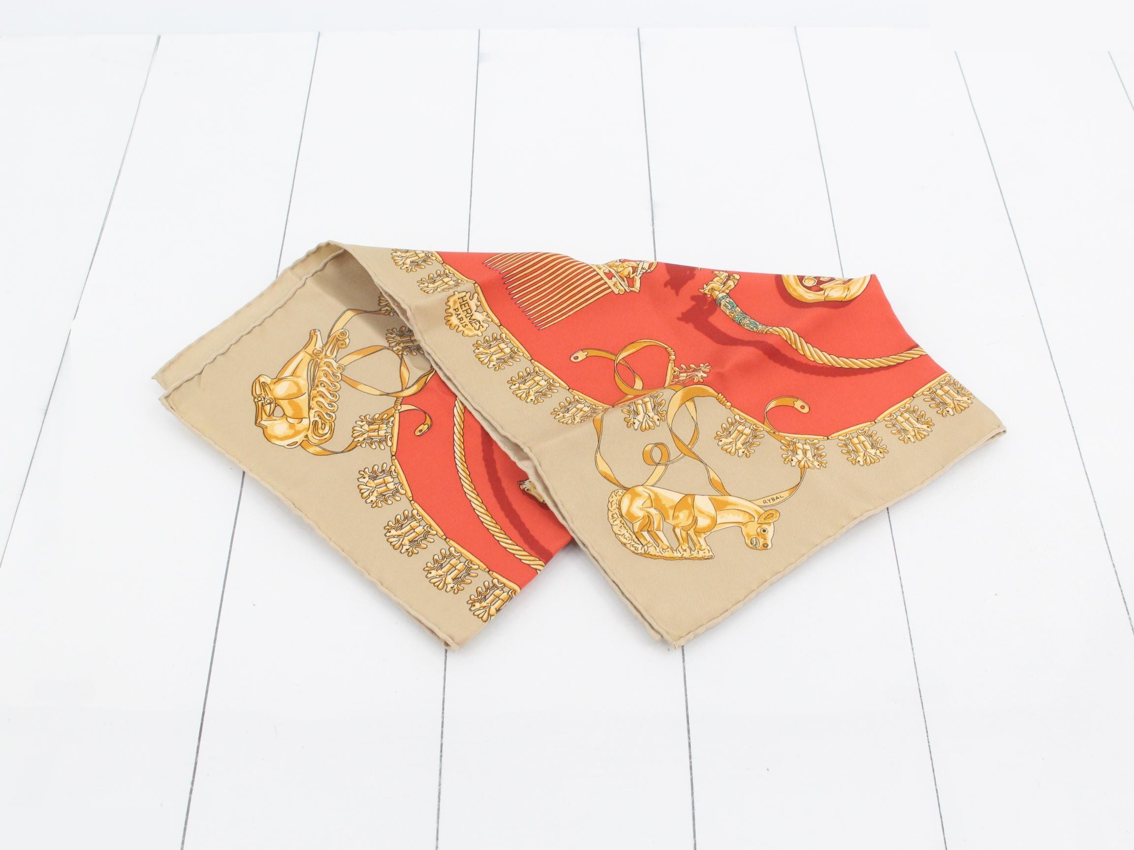 Scarf — view 2