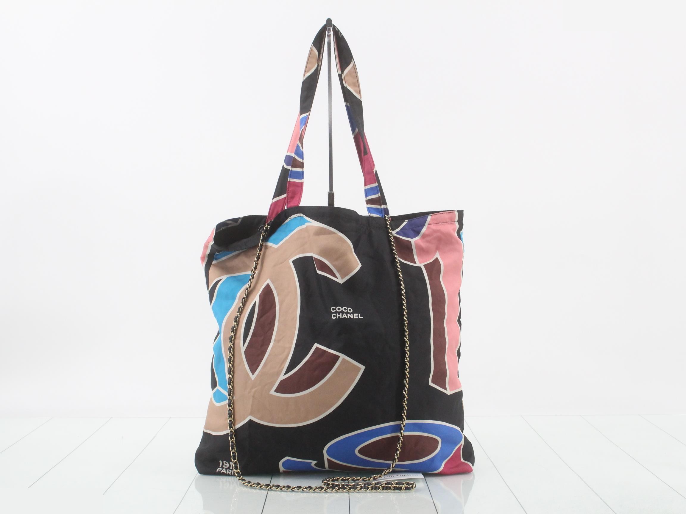 Matelassé (bag) - Shoulder bag — view 2