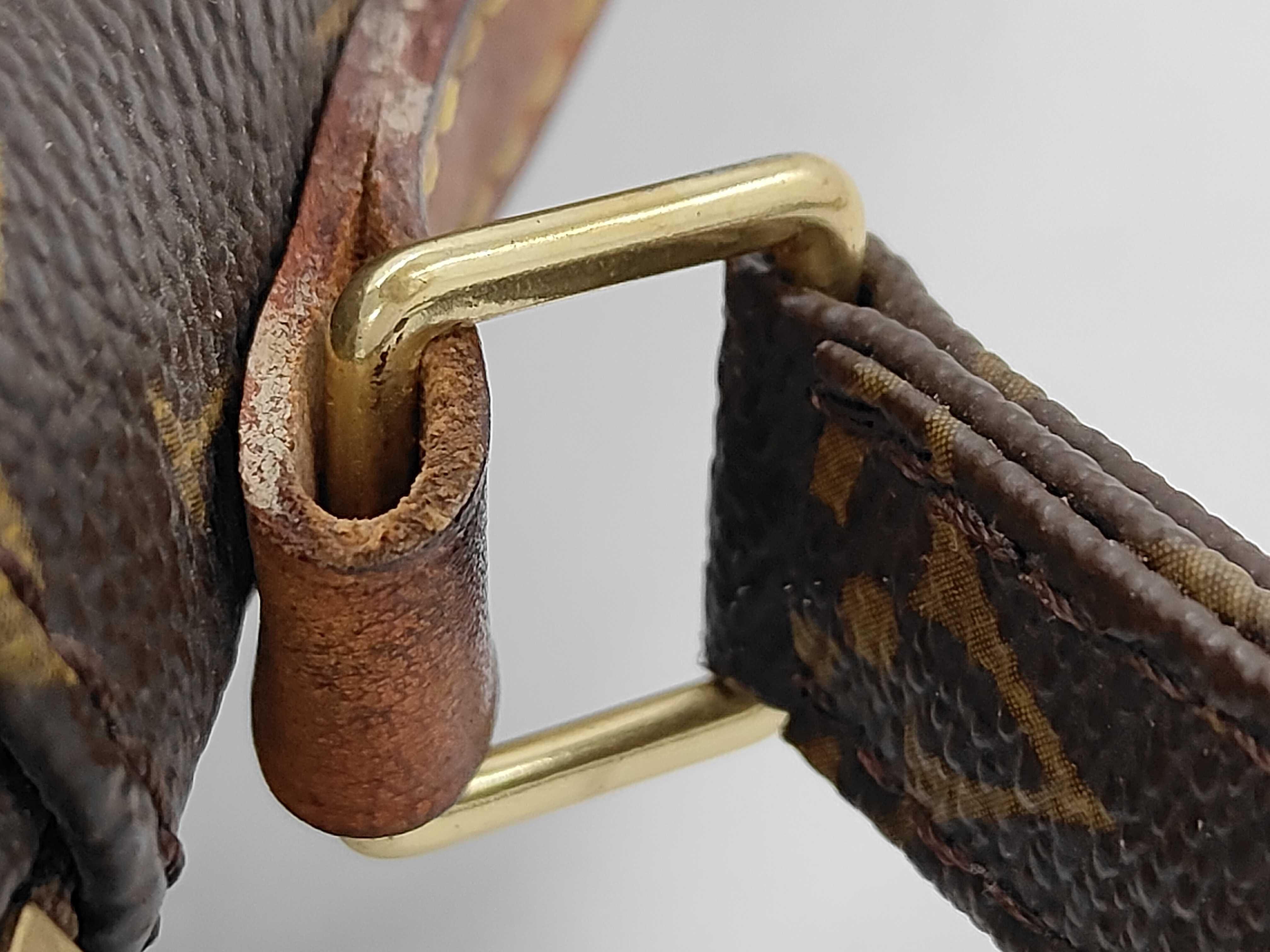 Monogram Louis Vuitton Monogram Danube TH2009 Shoulder Bag — view 6