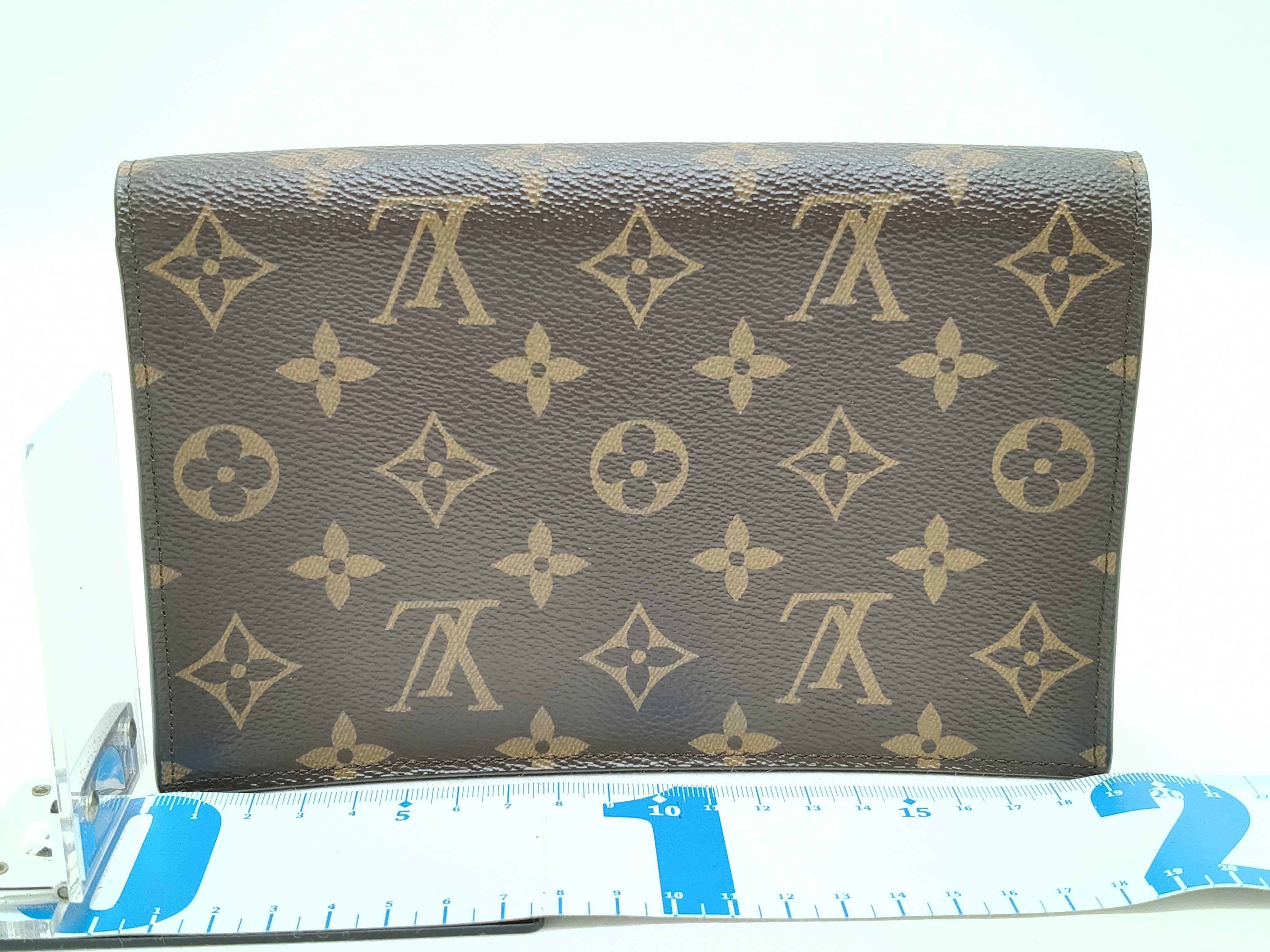 Monogram Louis Vuitton M69578 Portefeuille Flor Chain Shoulder Bag — view 2
