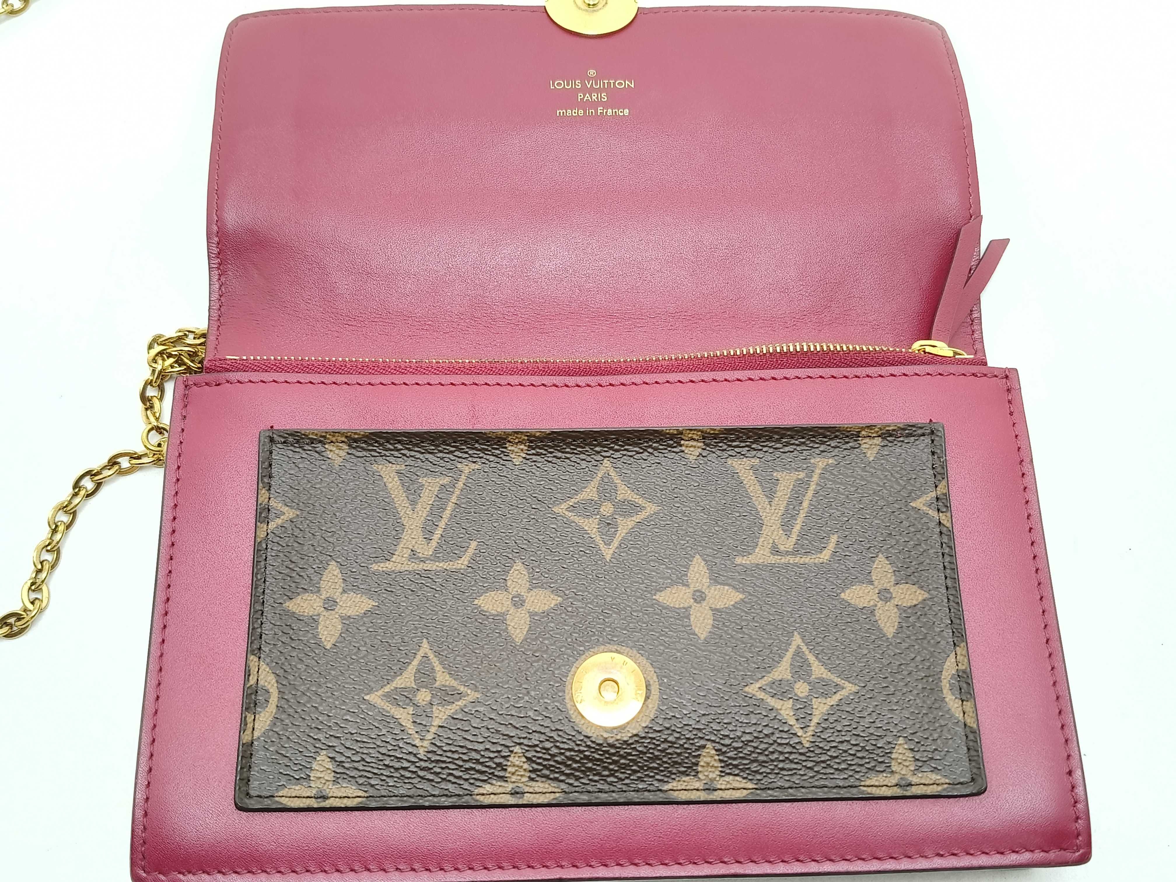 Monogram Louis Vuitton M69578 Portefeuille Flor Chain Shoulder Bag — view 13