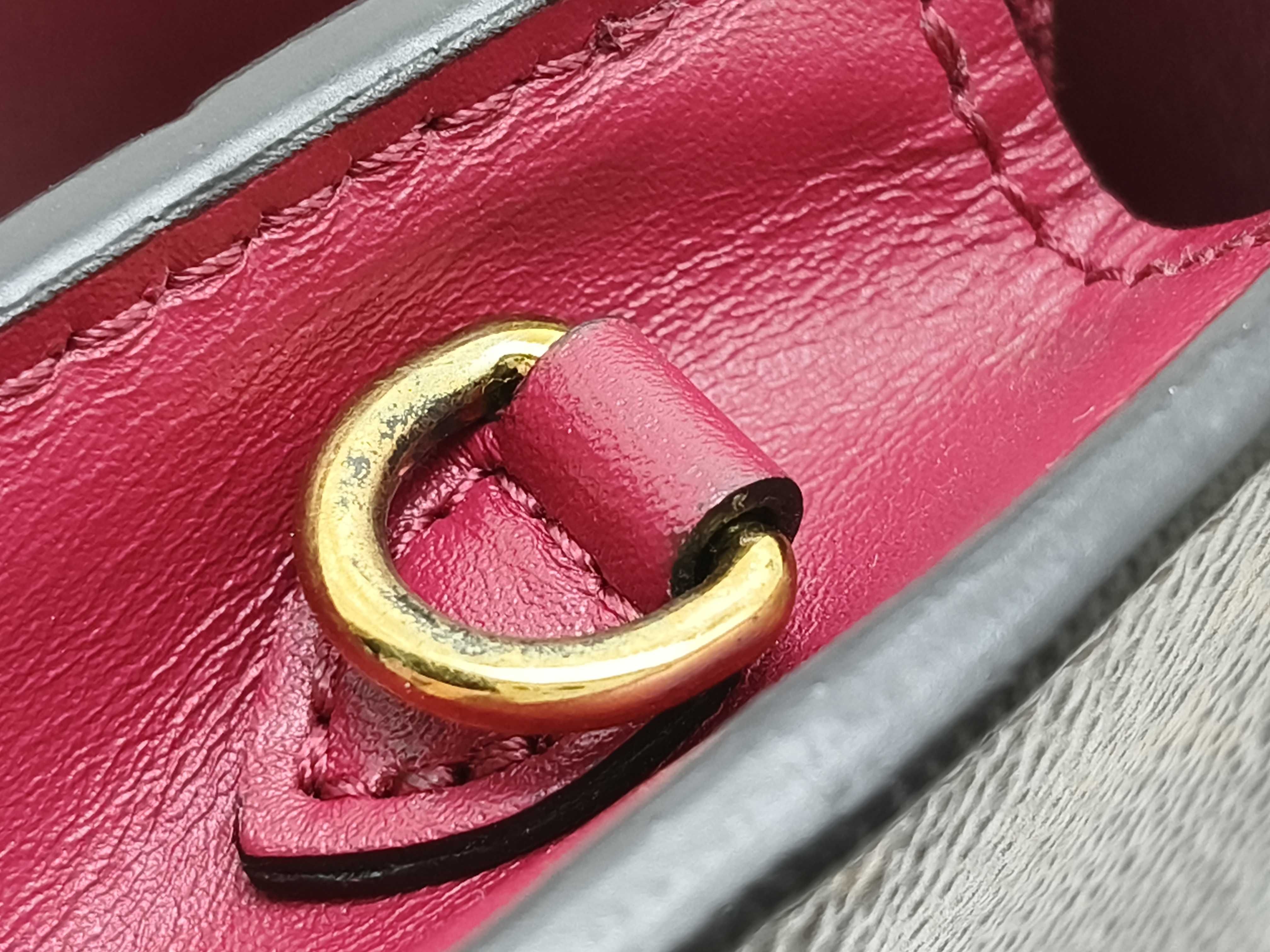 Monogram Louis Vuitton M69578 Portefeuille Flor Chain Shoulder Bag — view 5