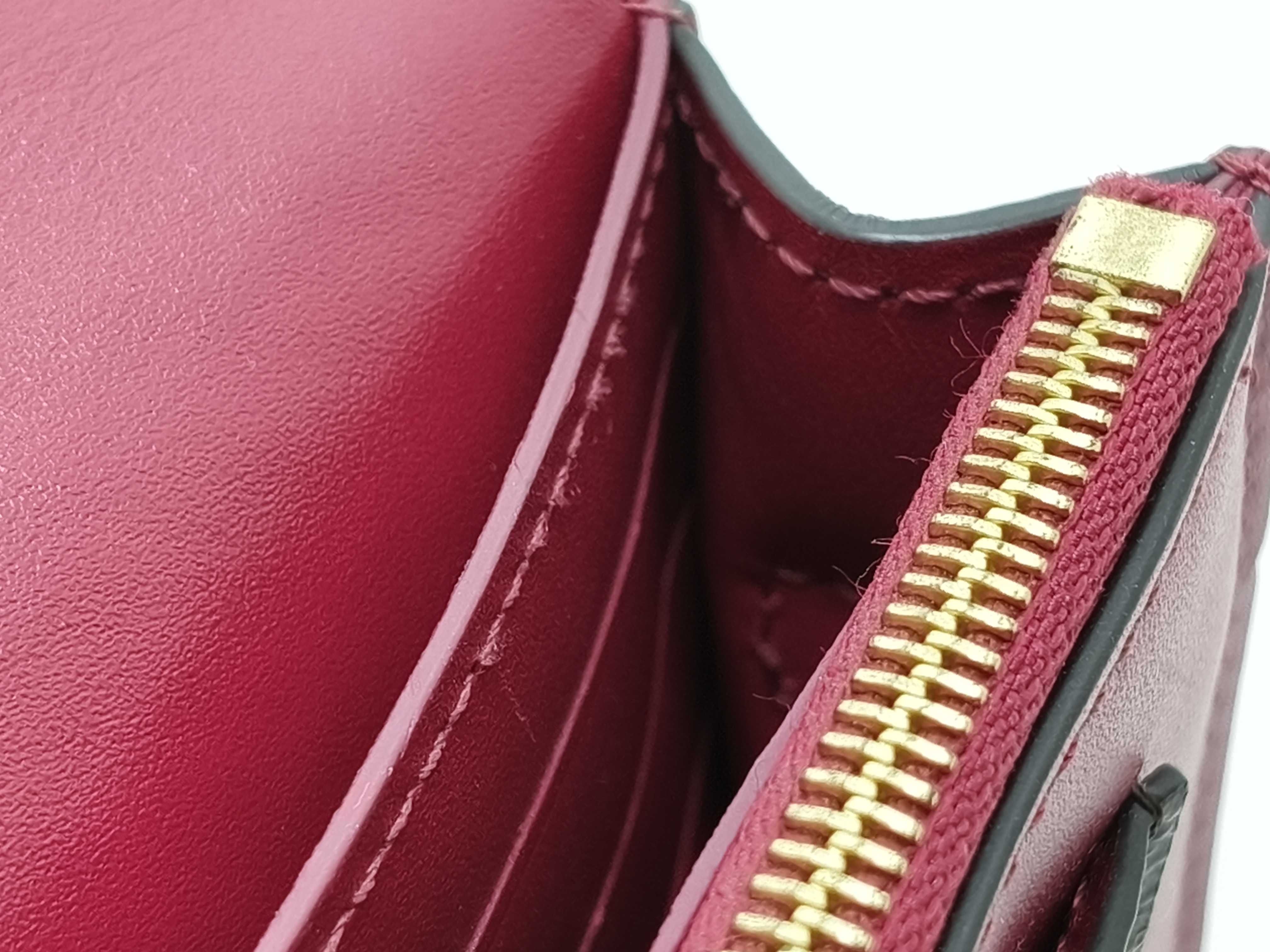 Monogram Louis Vuitton M69578 Portefeuille Flor Chain Shoulder Bag — view 8