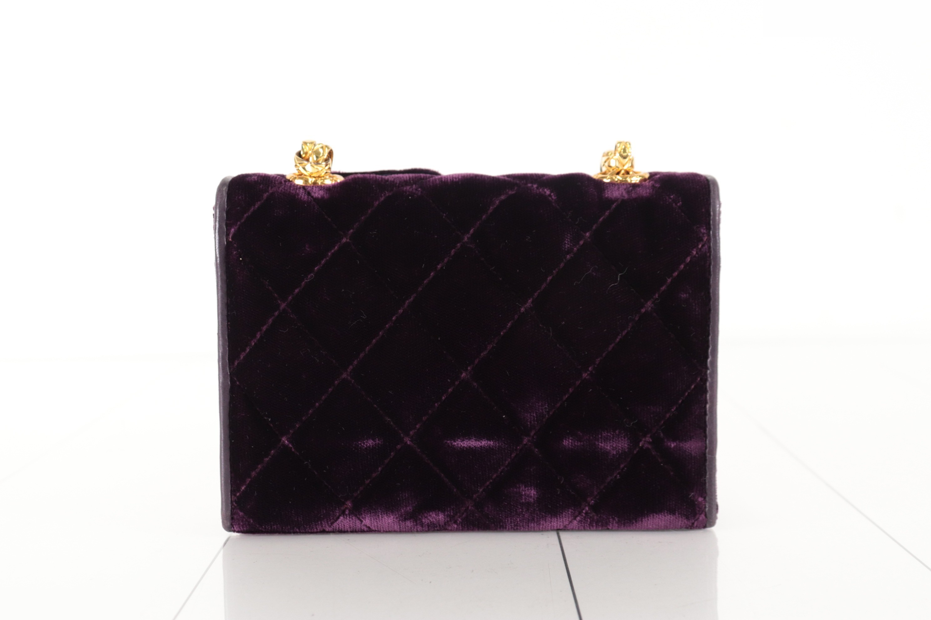 Velour bejeweled chain shoulder bag, purple, size 3. — view 3