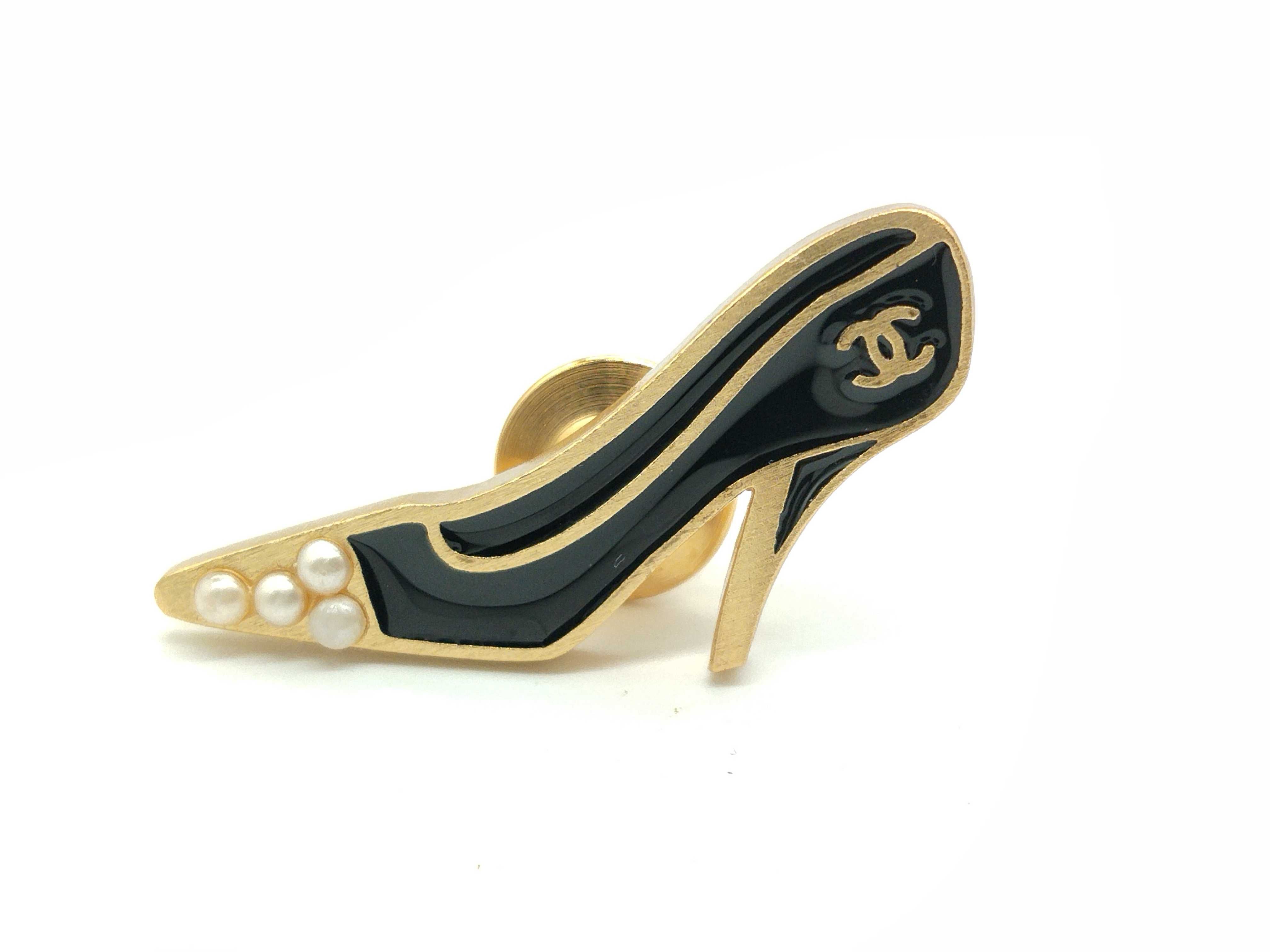 Coco Mark 02A High Heel Pin Brooch