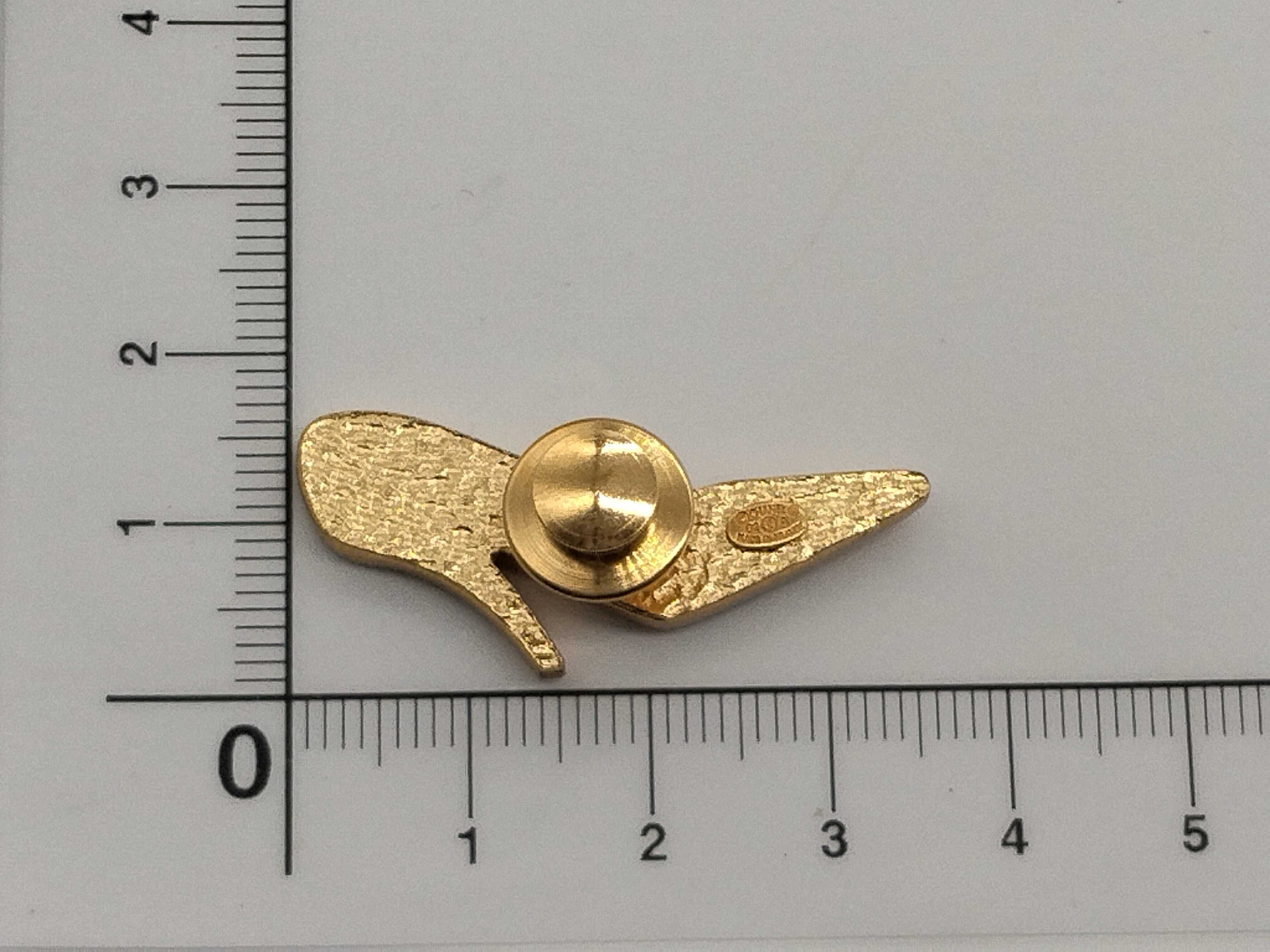 Coco Mark 02A High Heel Pin Brooch — view 10