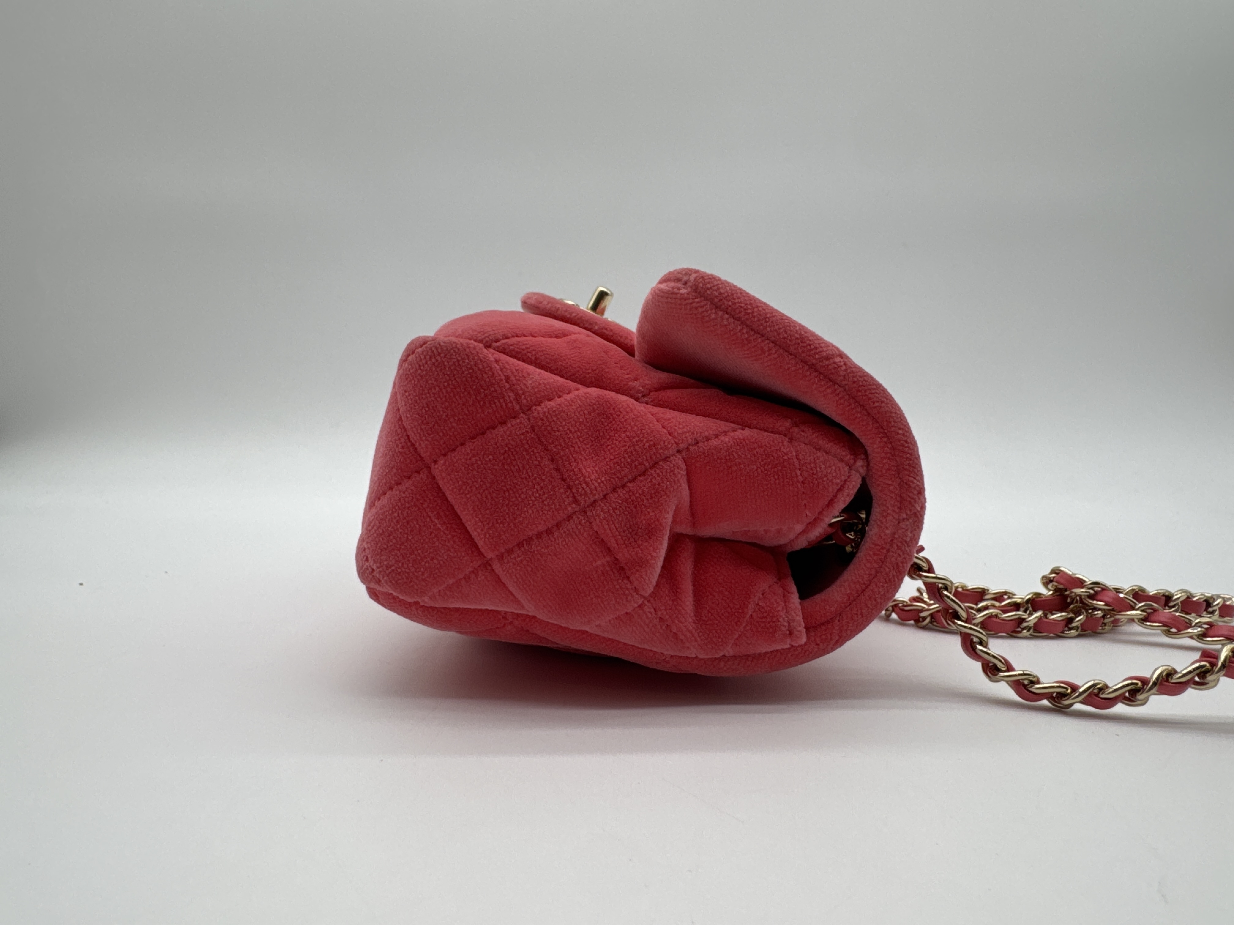 Velvet Mini Matelassé Pink Shoulder Bag — view 3