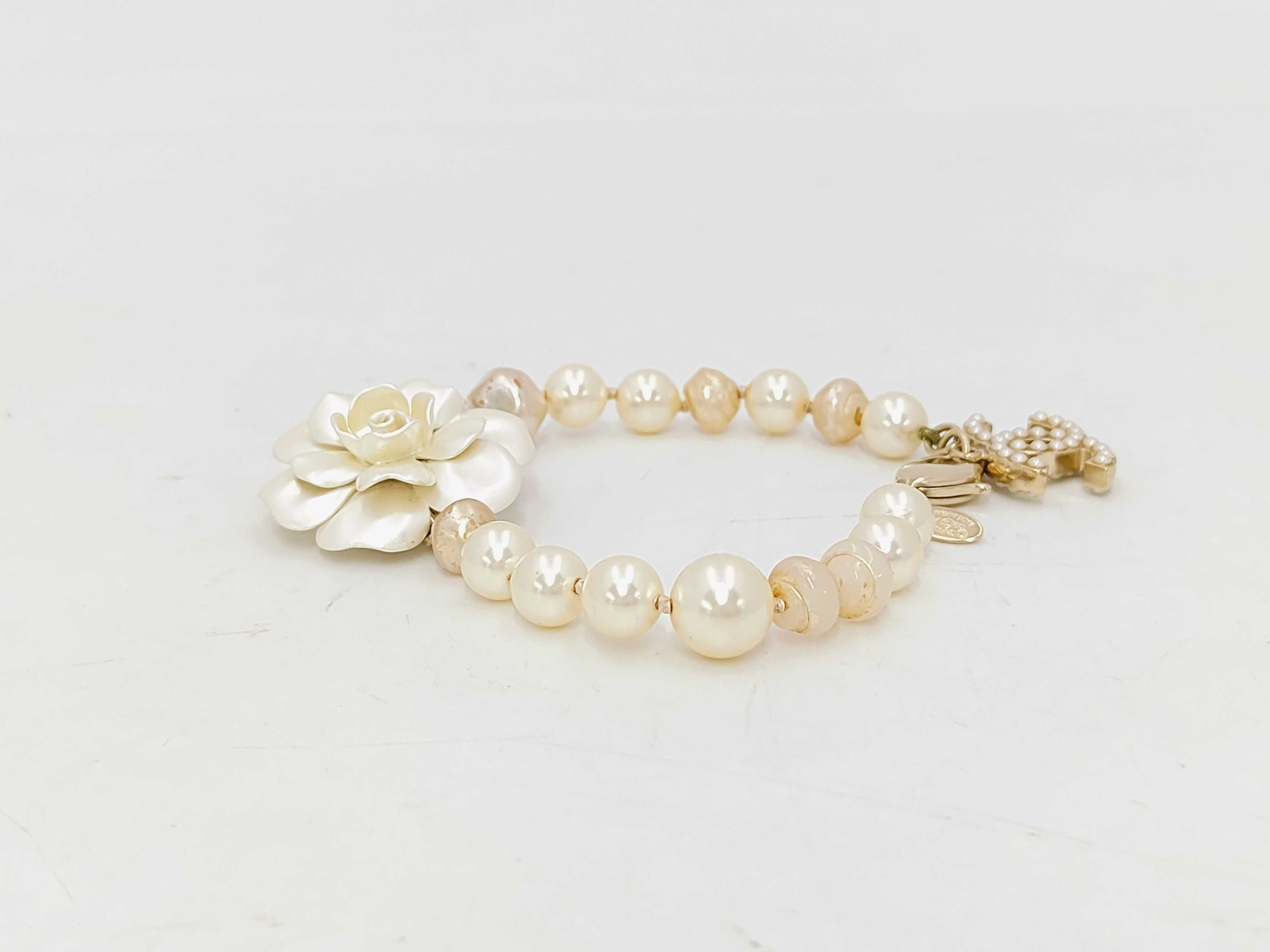 Pearl Bracelet/Bangle (Wrist circumference approx. 19.5cm) — view 2