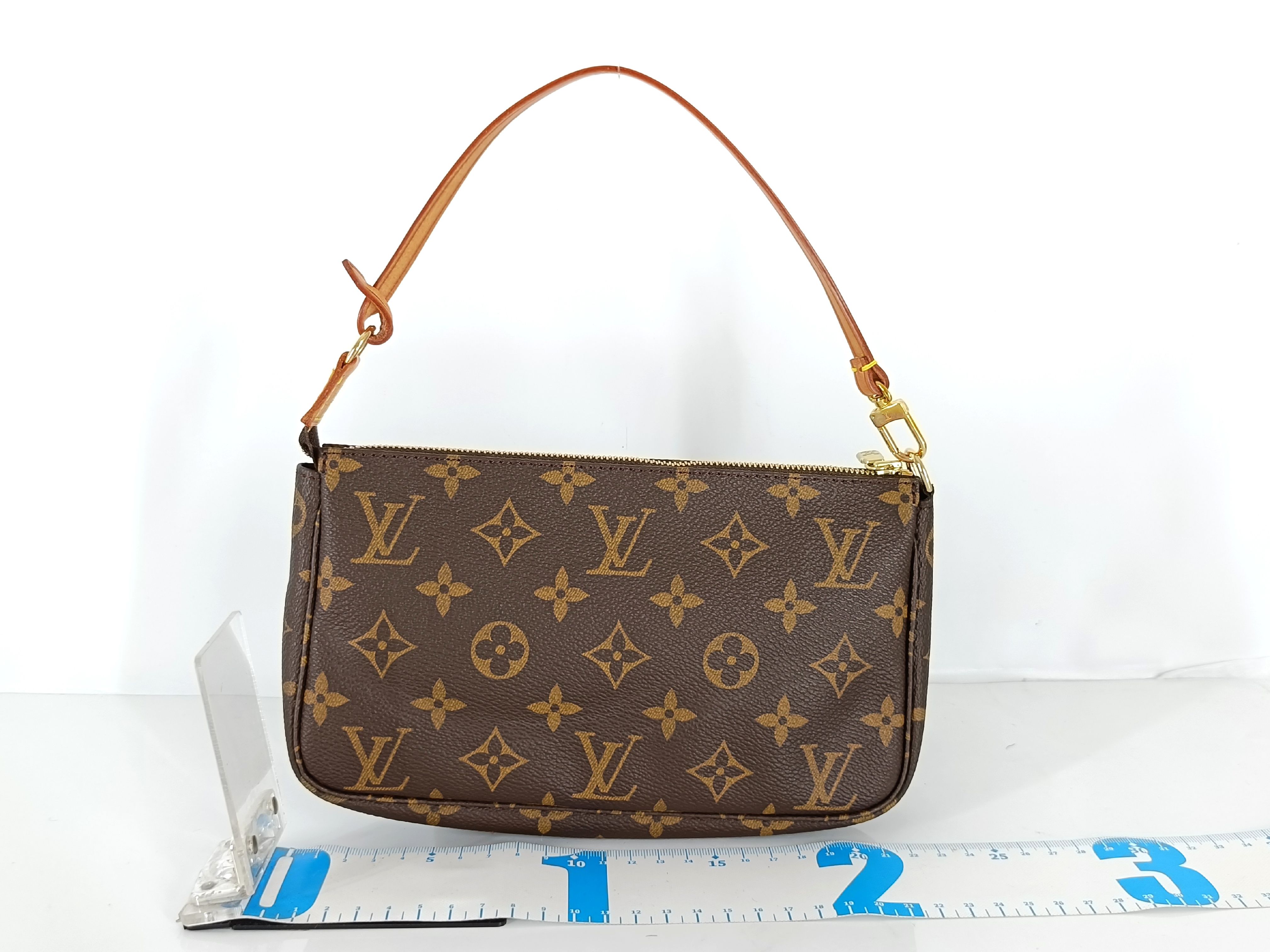 Monogram Pochette Accessoires M51980 AR0959 Pouch — view 2