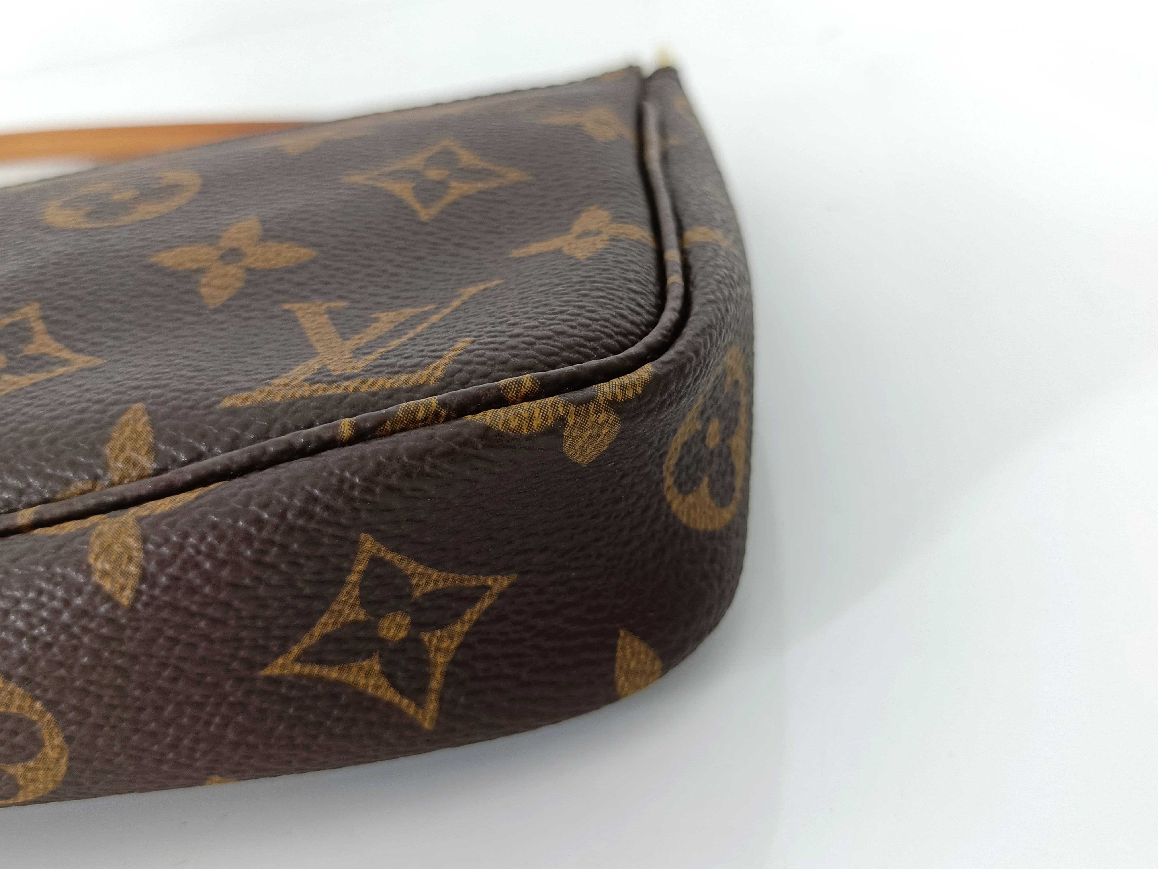 Monogram Pochette Accessoires M51980 AR0959 Pouch — view 7