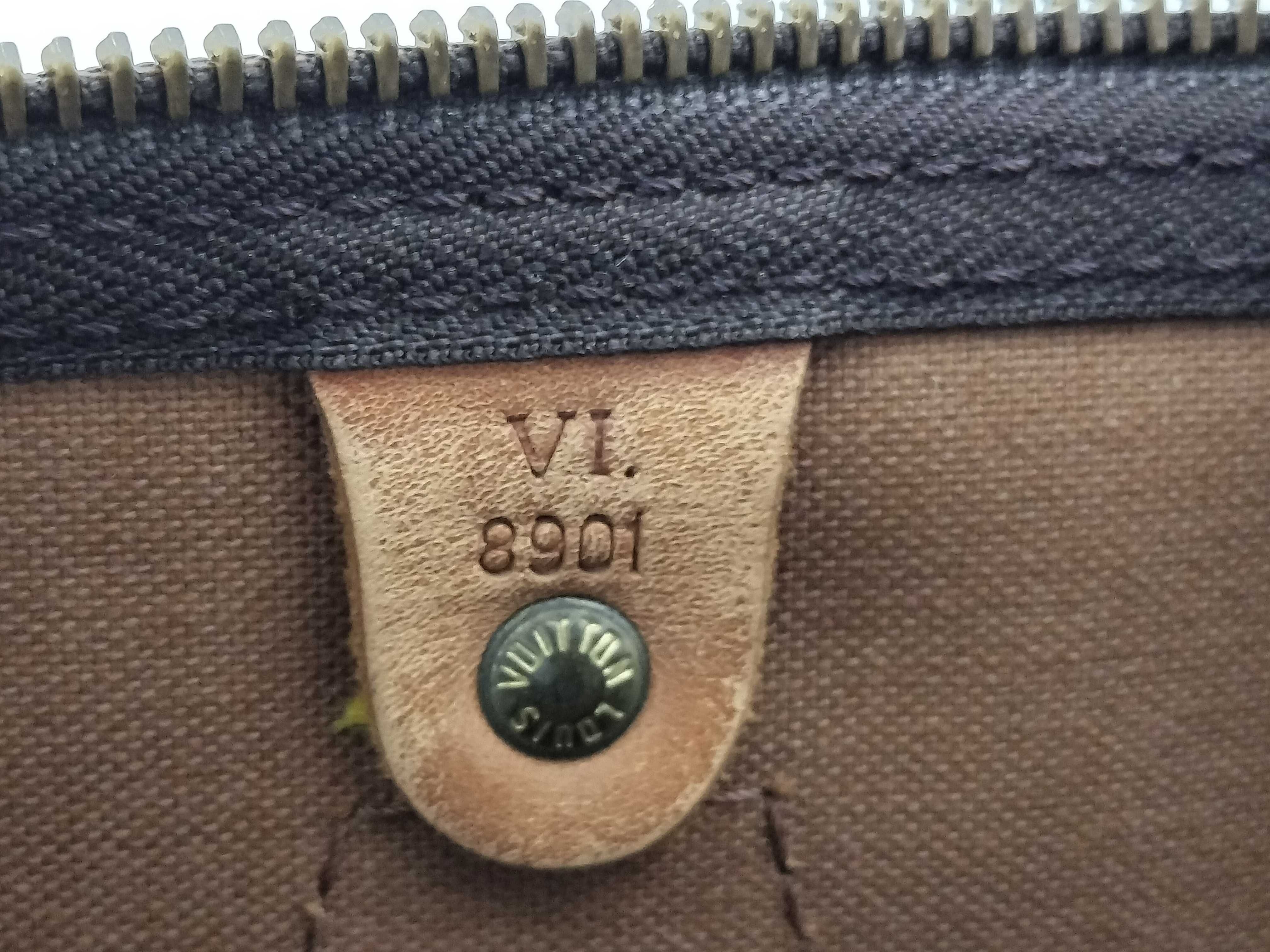 Monogram Louis Vuitton Speedy Monogram 40 Boston Bag — view 15