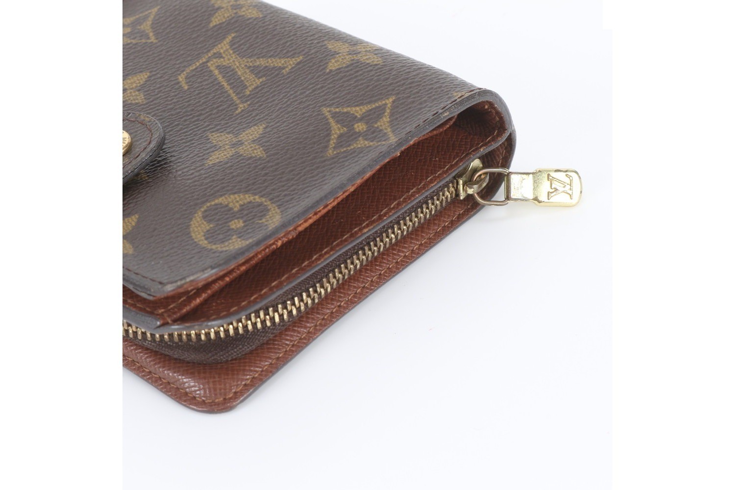 Monogram Compact Zip M61667 Leather Bi-fold Wallet — view 3