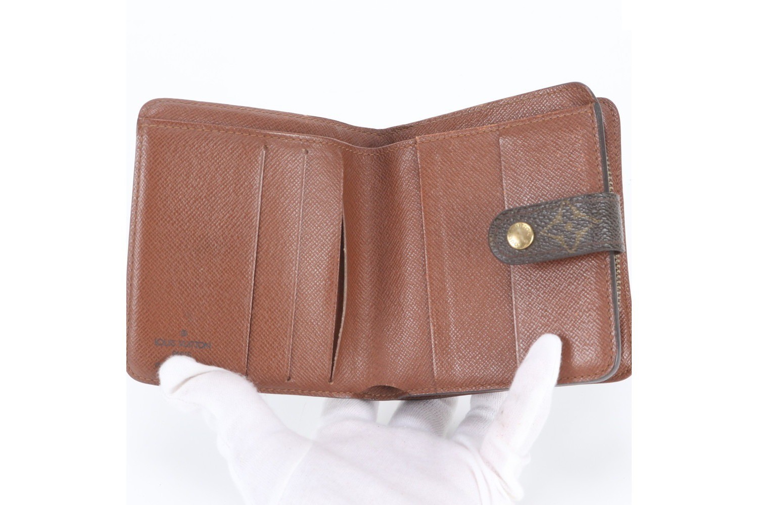 Monogram Compact Zip M61667 Leather Bi-fold Wallet — view 6