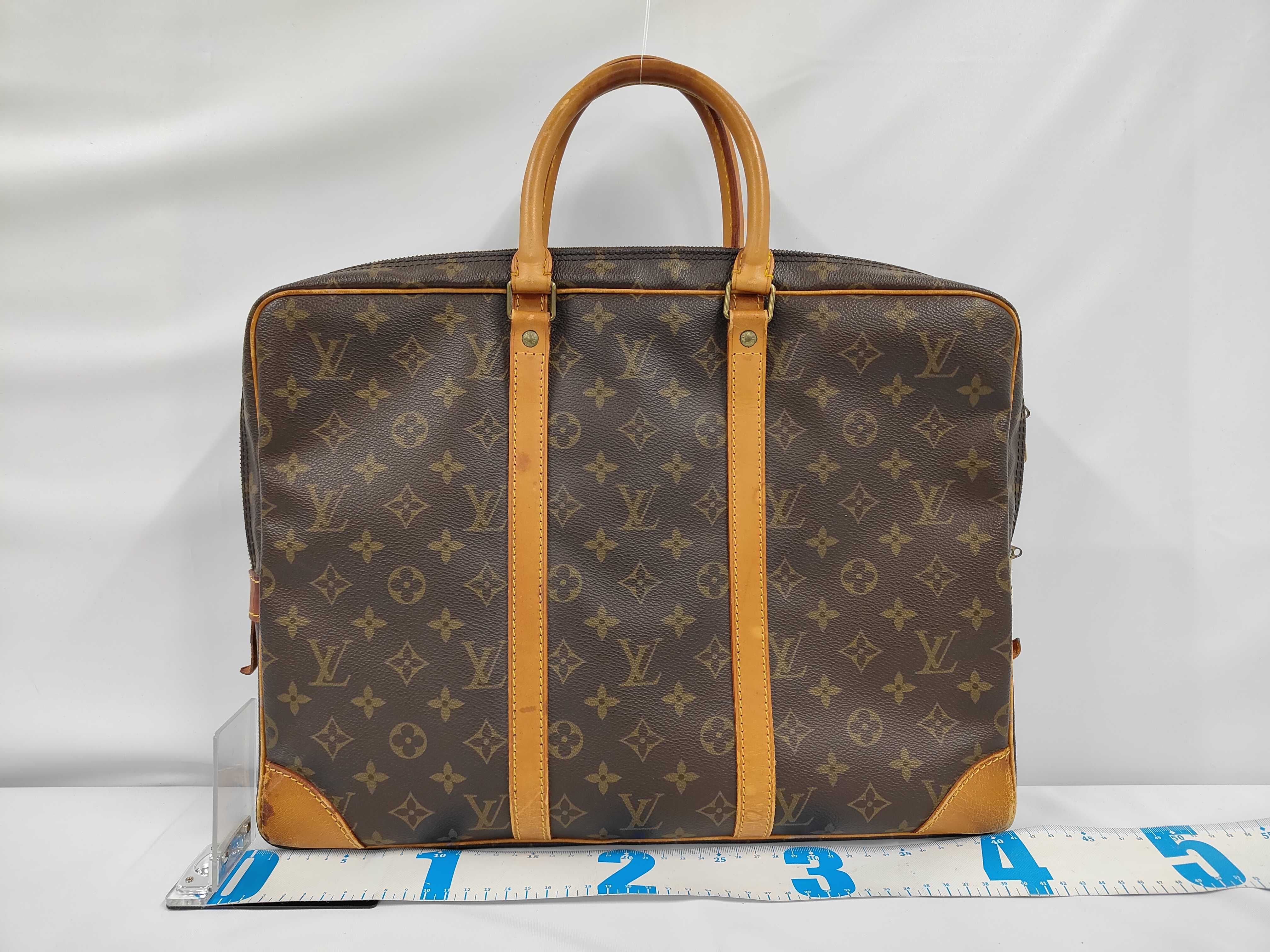 LV Port Document Voyage Handbag — view 2