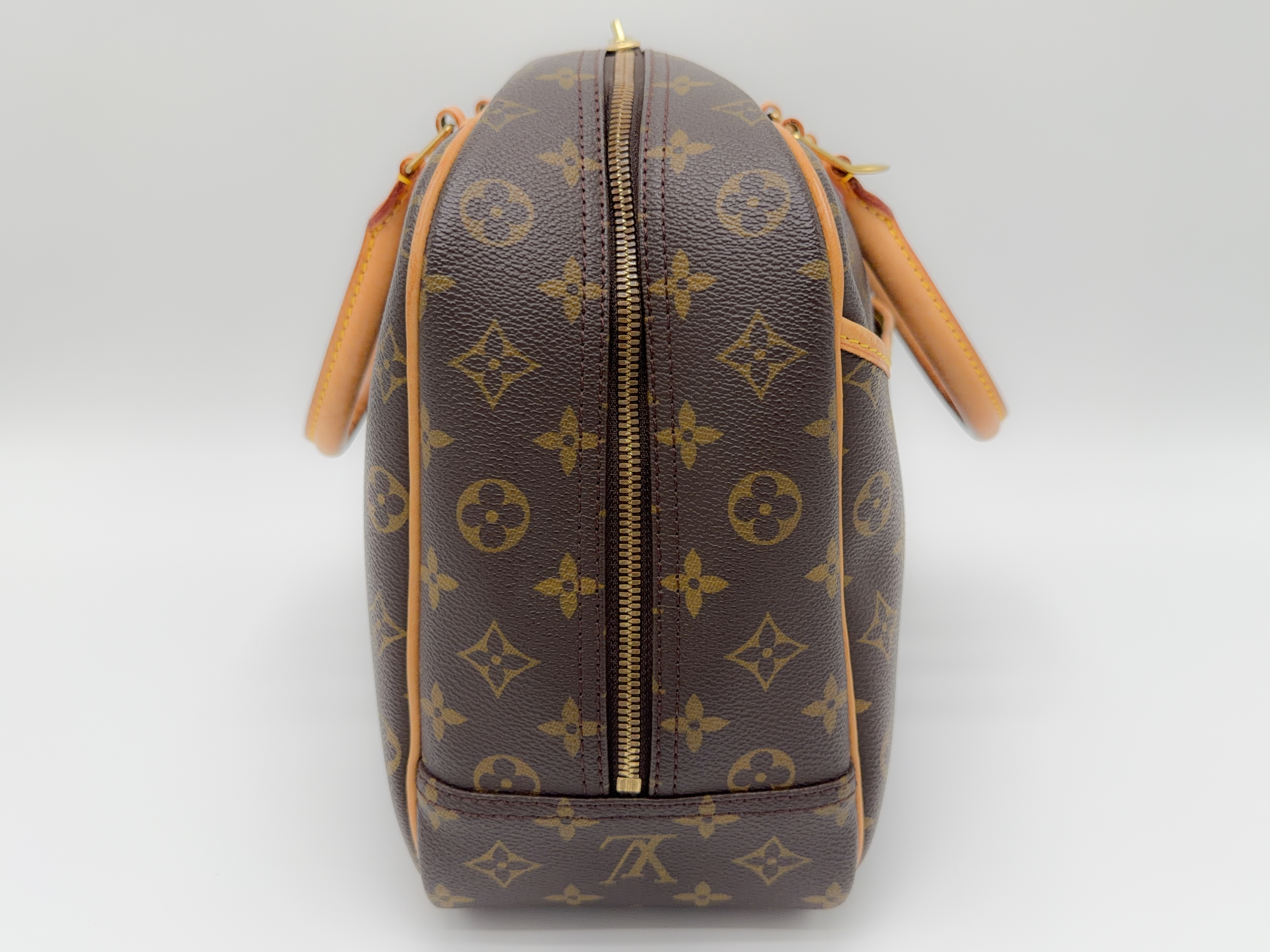 Monogram M47270 Deauville VI1918 Handbag — view 6