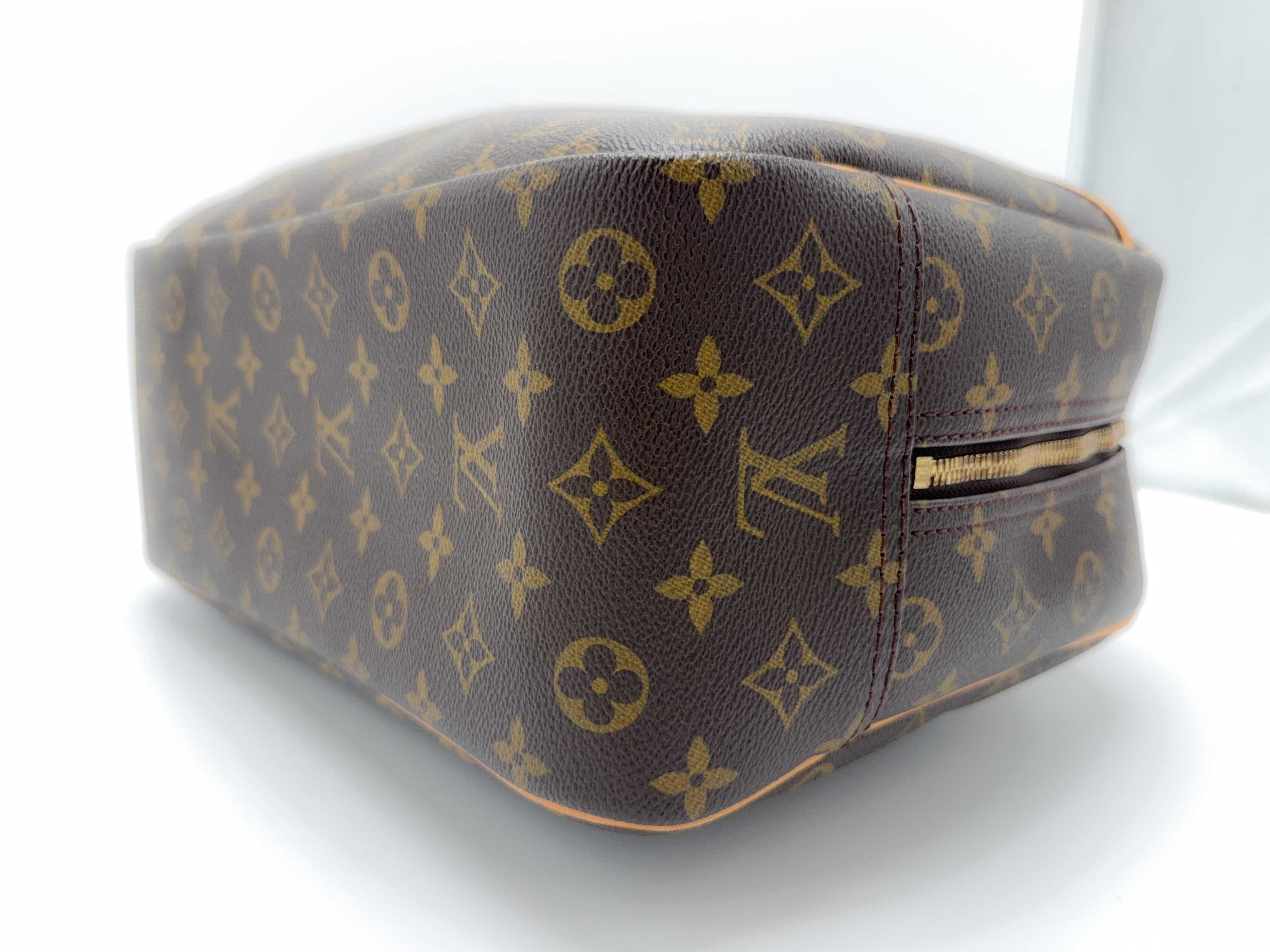 Monogram M47270 Deauville VI1918 Handbag — view 8
