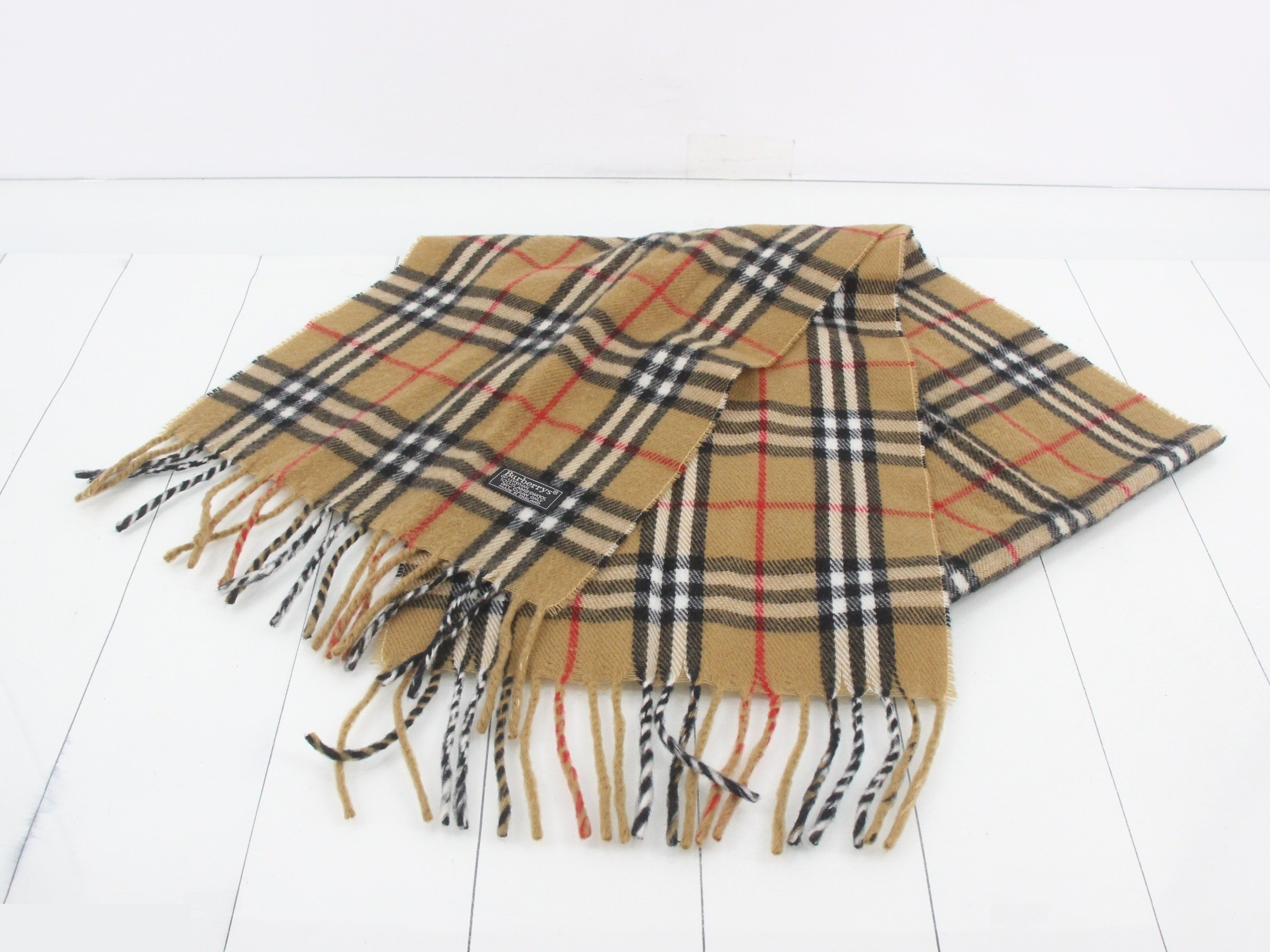 Other lines: Small items, accessories, and scarves — view 2