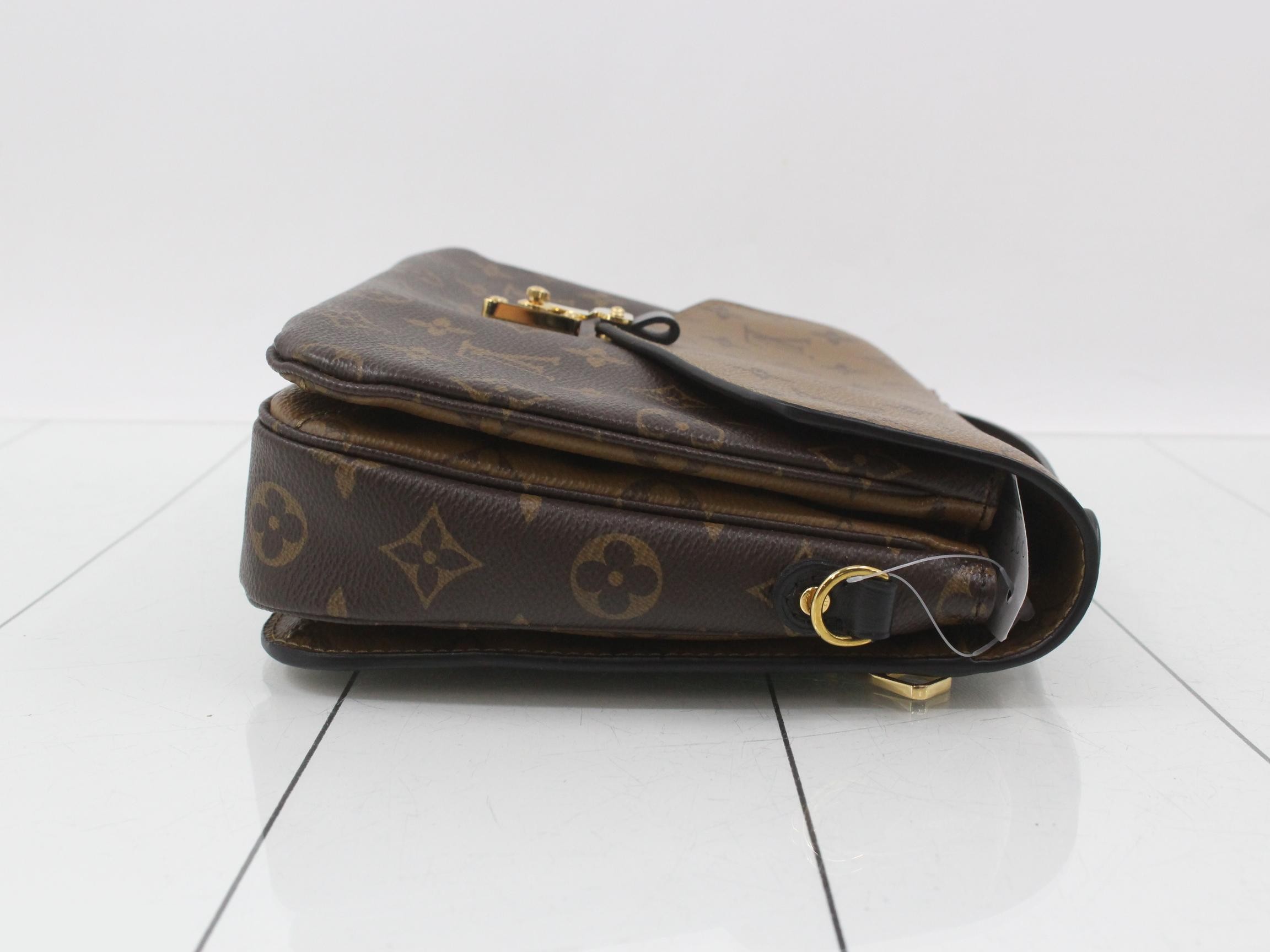 Monogram Reverse Pochette Metis MM 2-Way Handbag — view 3