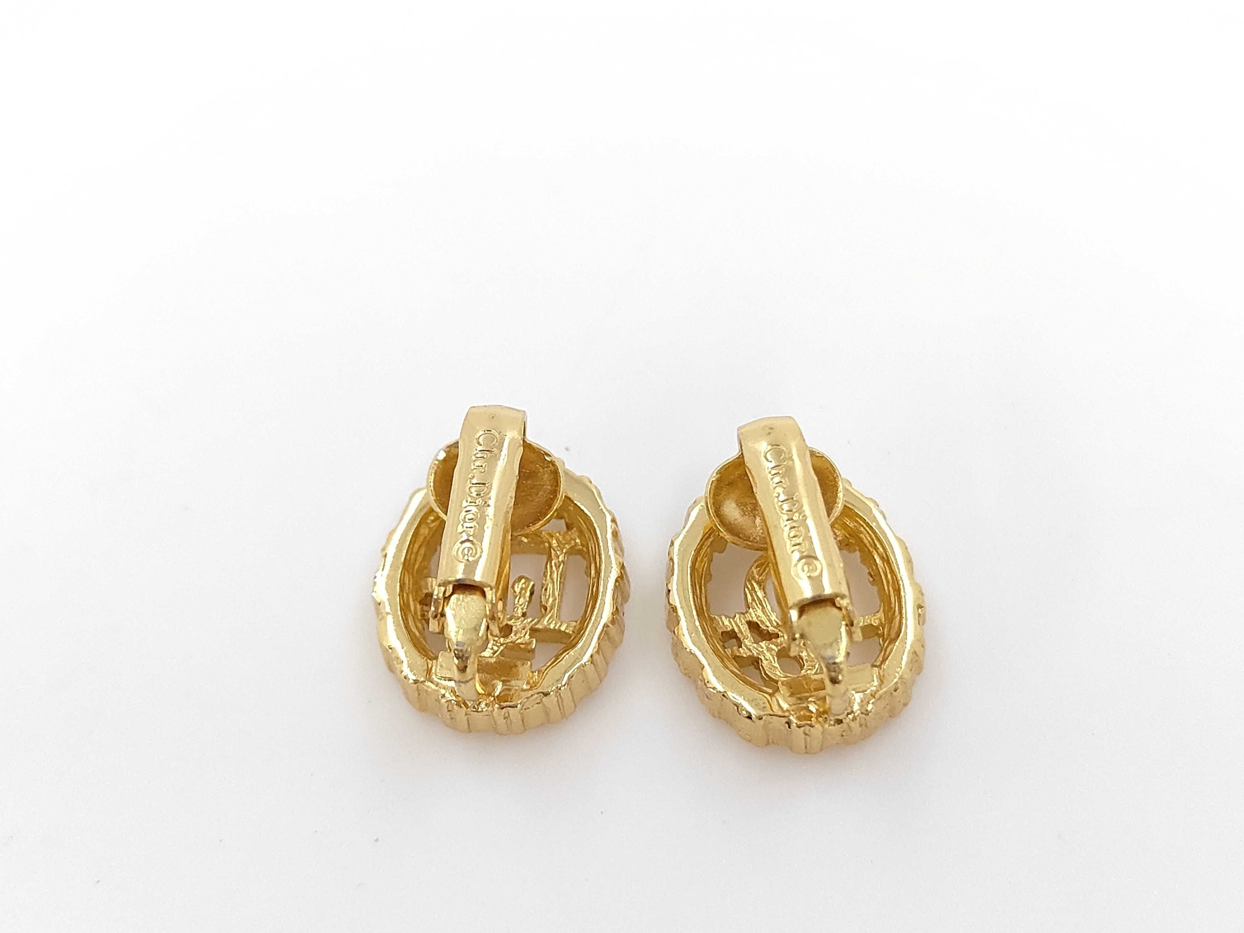earrings — view 2