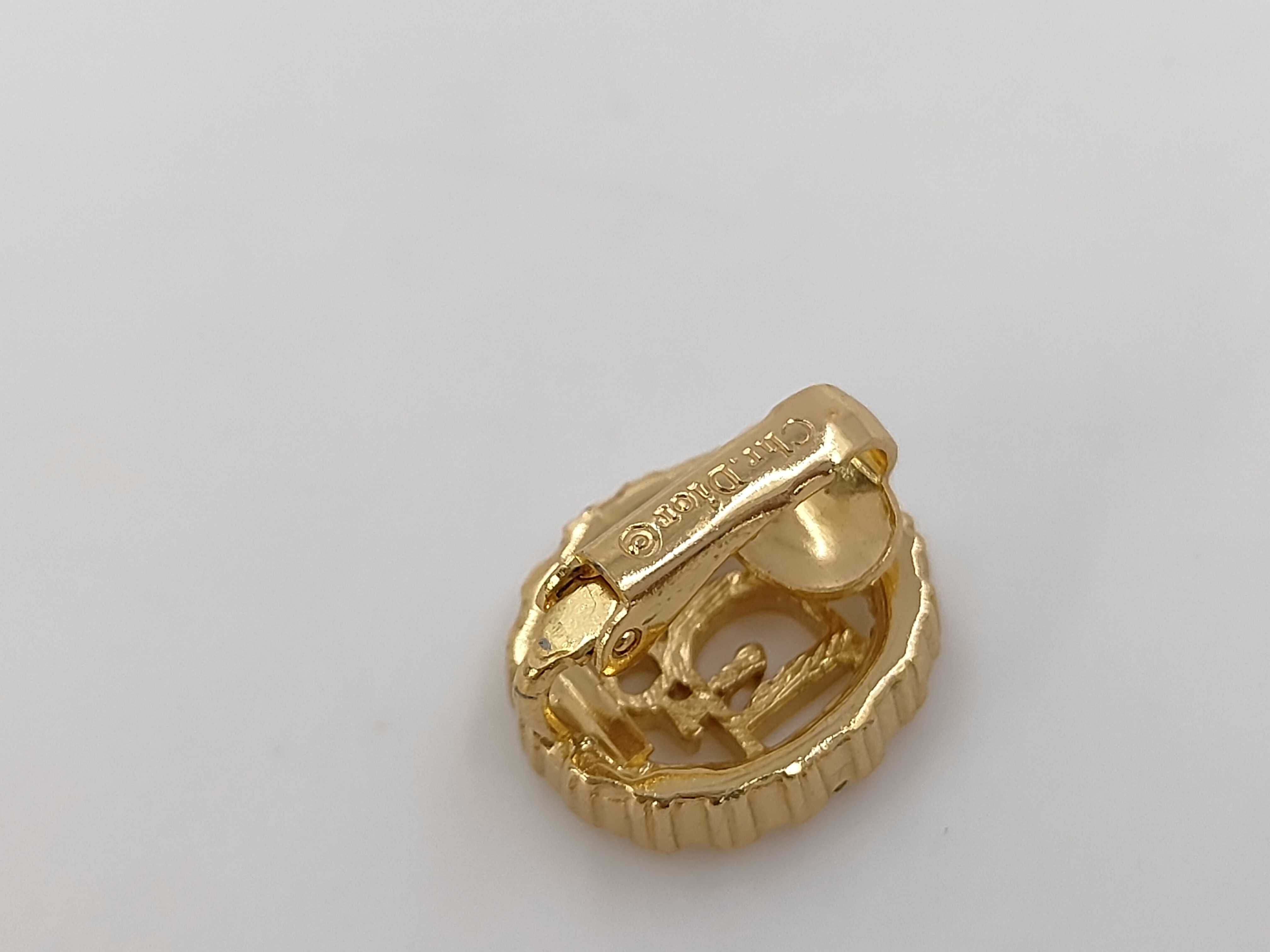 earrings — view 4