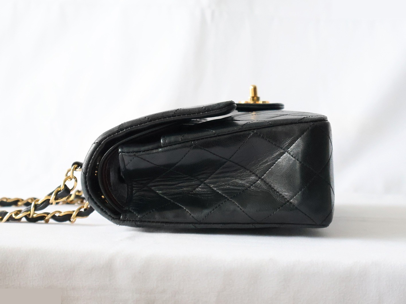 Matelassé 25 Lambskin Double Flap Double Chain Shoulder Bag, Black — view 6