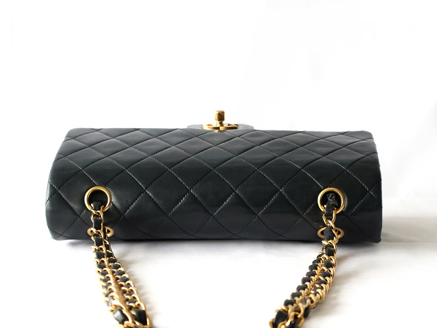 Matelassé 25 Lambskin Double Flap Double Chain Shoulder Bag, Black — view 8