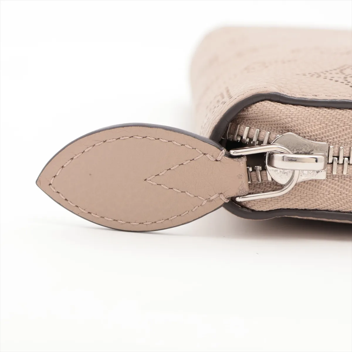 Mahina Zippy Wallet M69821 (Serial number unknown), Galet Round Zip Wallet — view 14