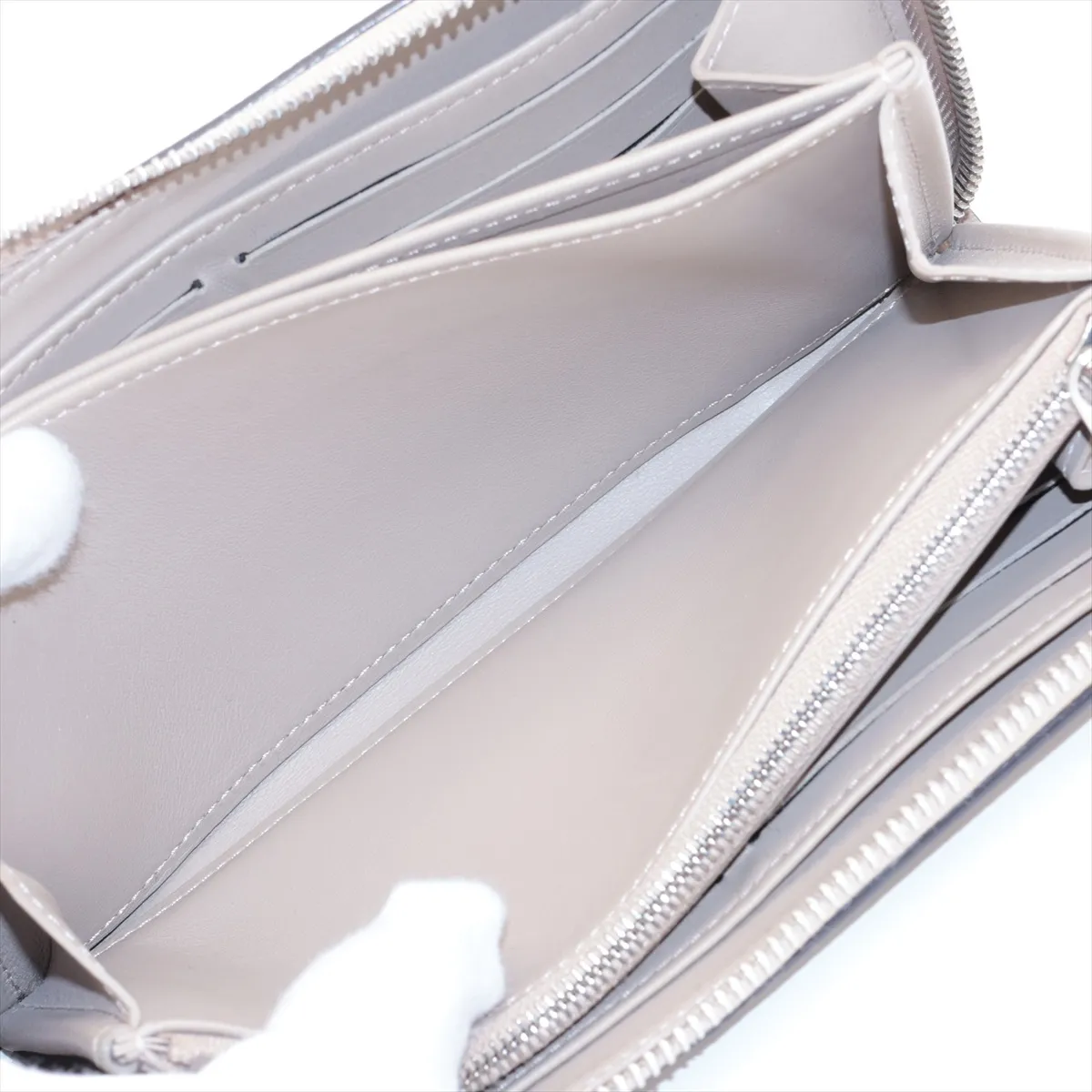 Mahina Zippy Wallet M69821 (Serial number unknown), Galet Round Zip Wallet — view 7