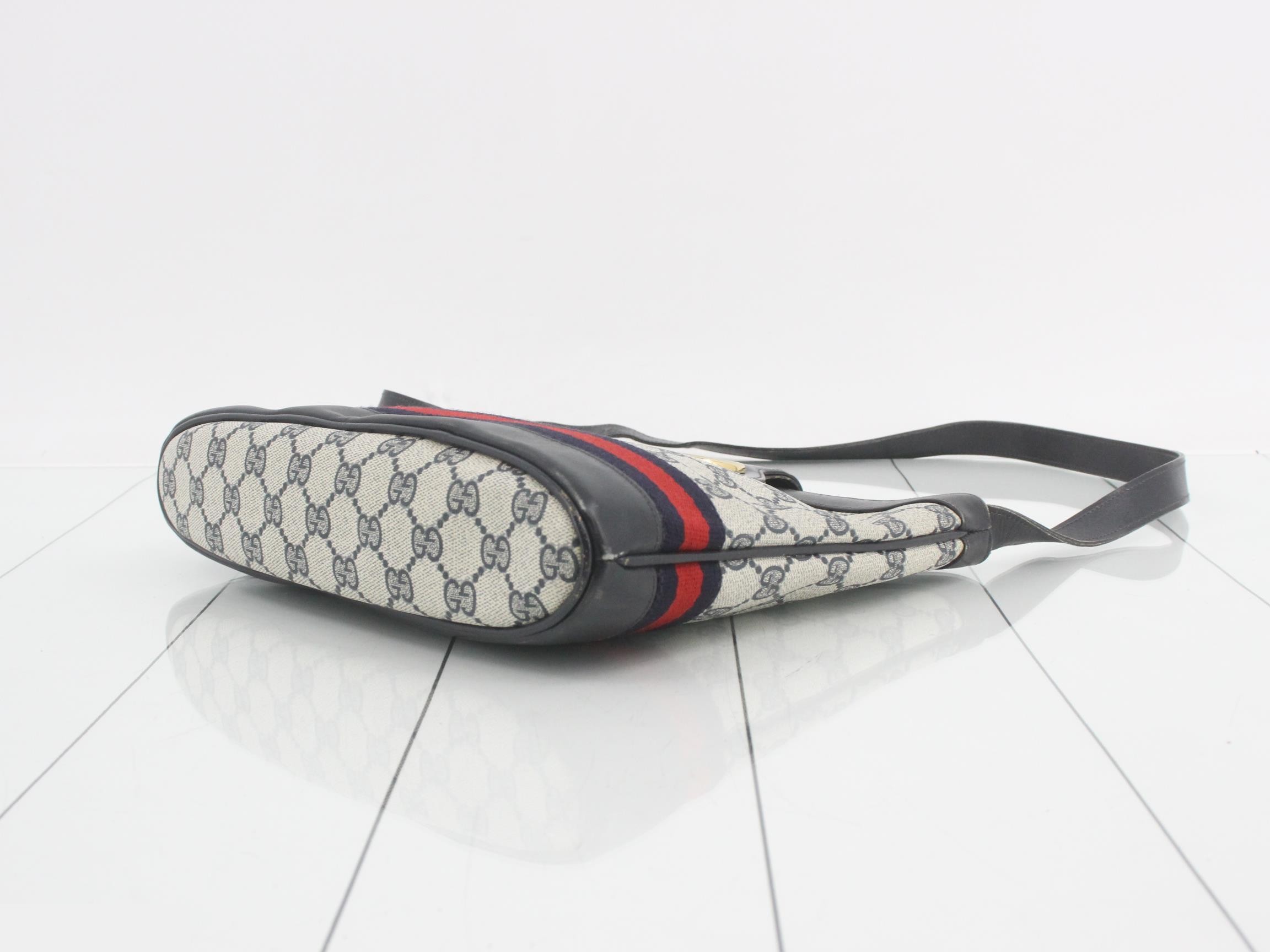 Vintage Gucci shoulder bag — view 6