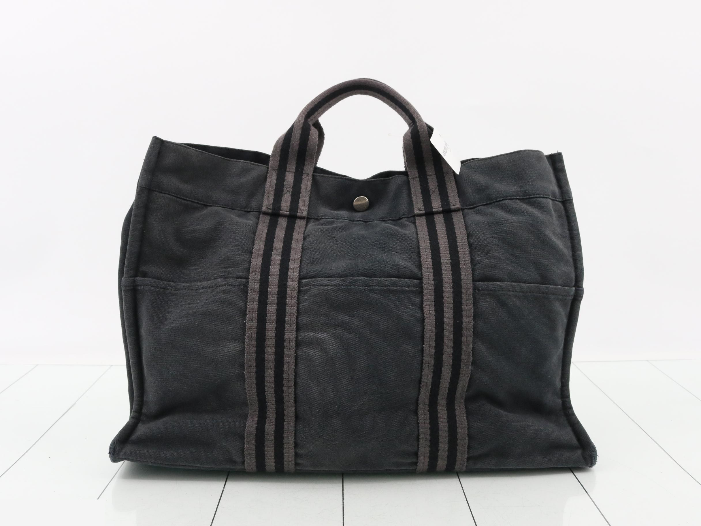 Fooltoe MM Canvas Tote Bag — view 2
