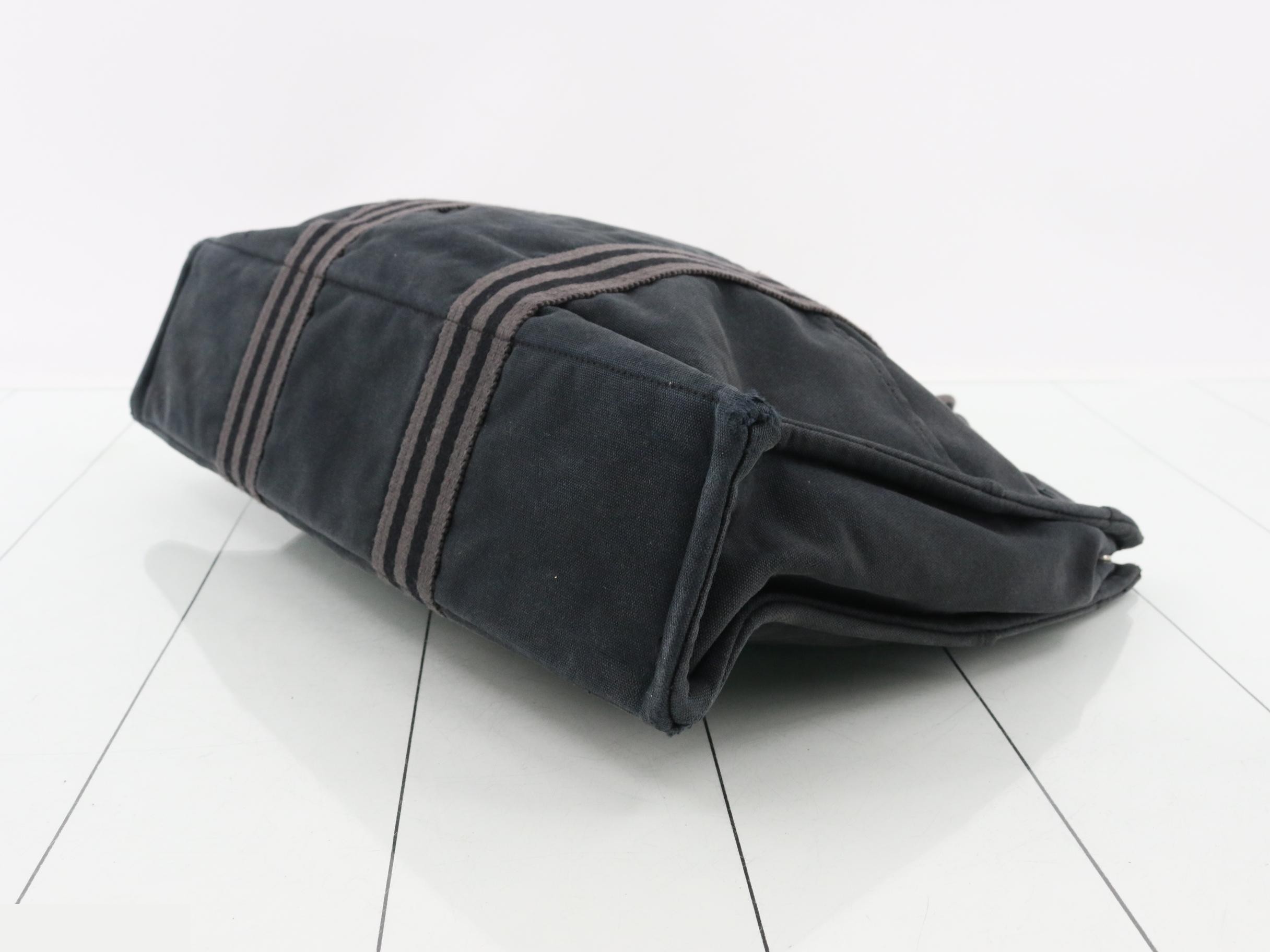 Fooltoe MM Canvas Tote Bag — view 6
