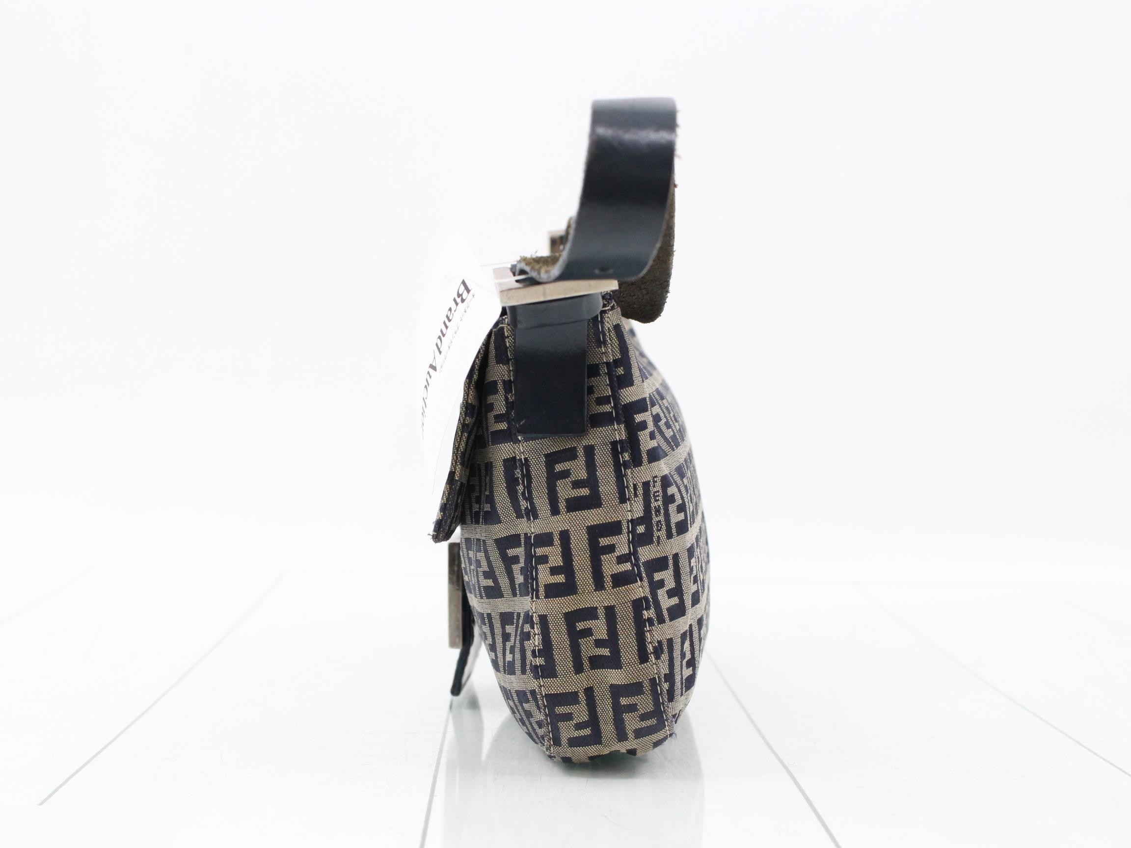 Zucchino Mamma Bucket Shoulder Bag — view 3