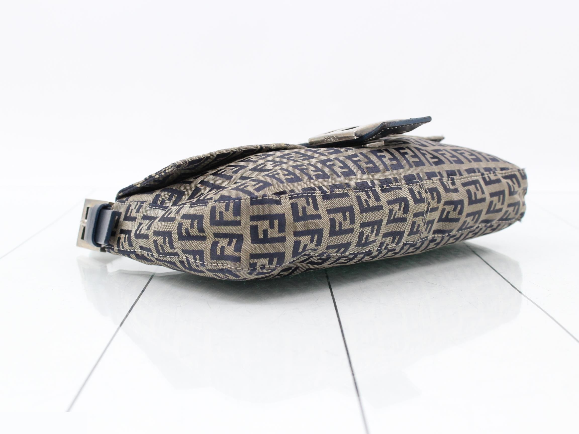 Zucchino Mamma Bucket Shoulder Bag — view 5
