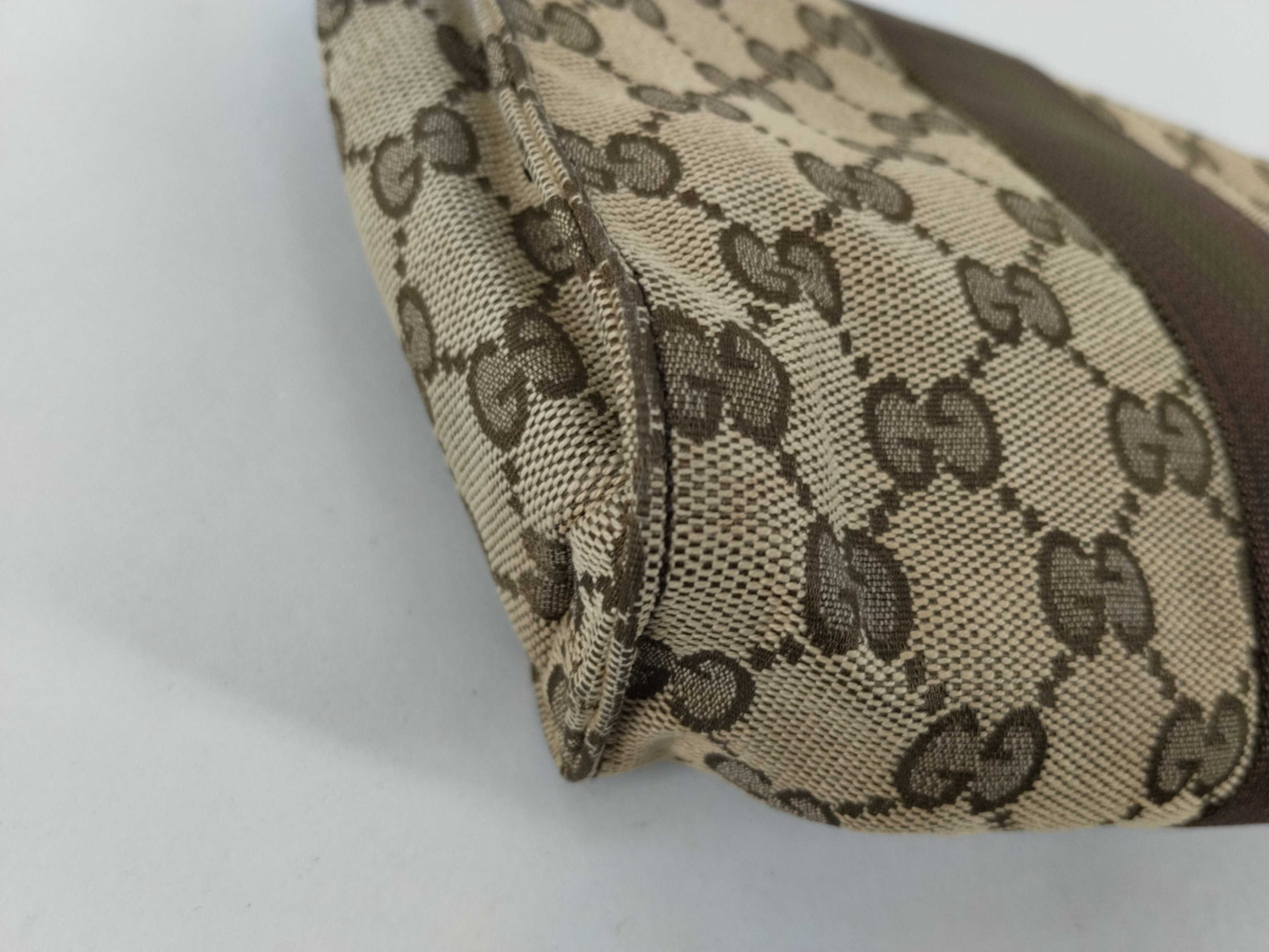 GG Canvas Gucci GG Canvas Second Bag Pouch — view 3