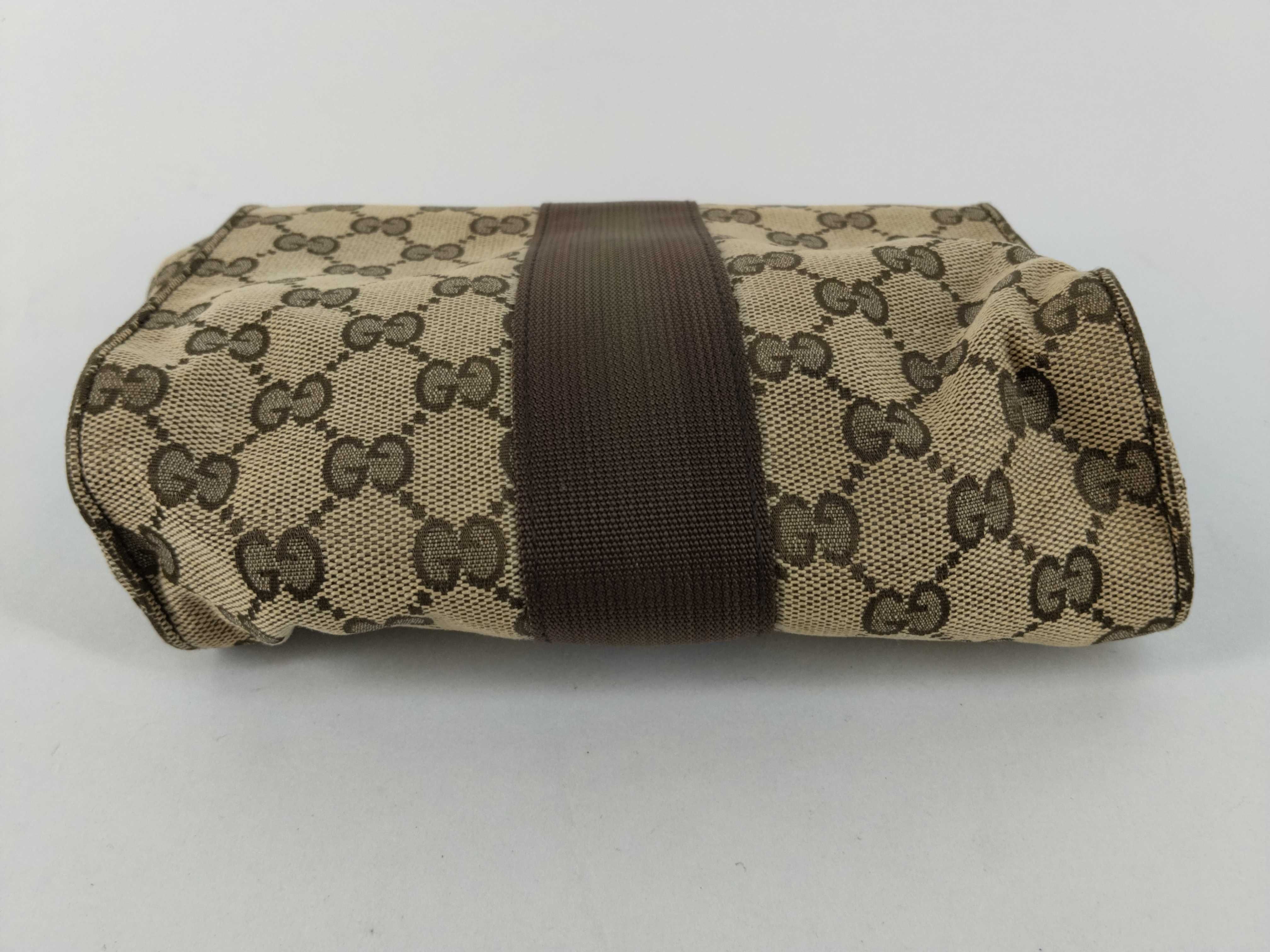 GG Canvas Gucci GG Canvas Second Bag Pouch — view 4