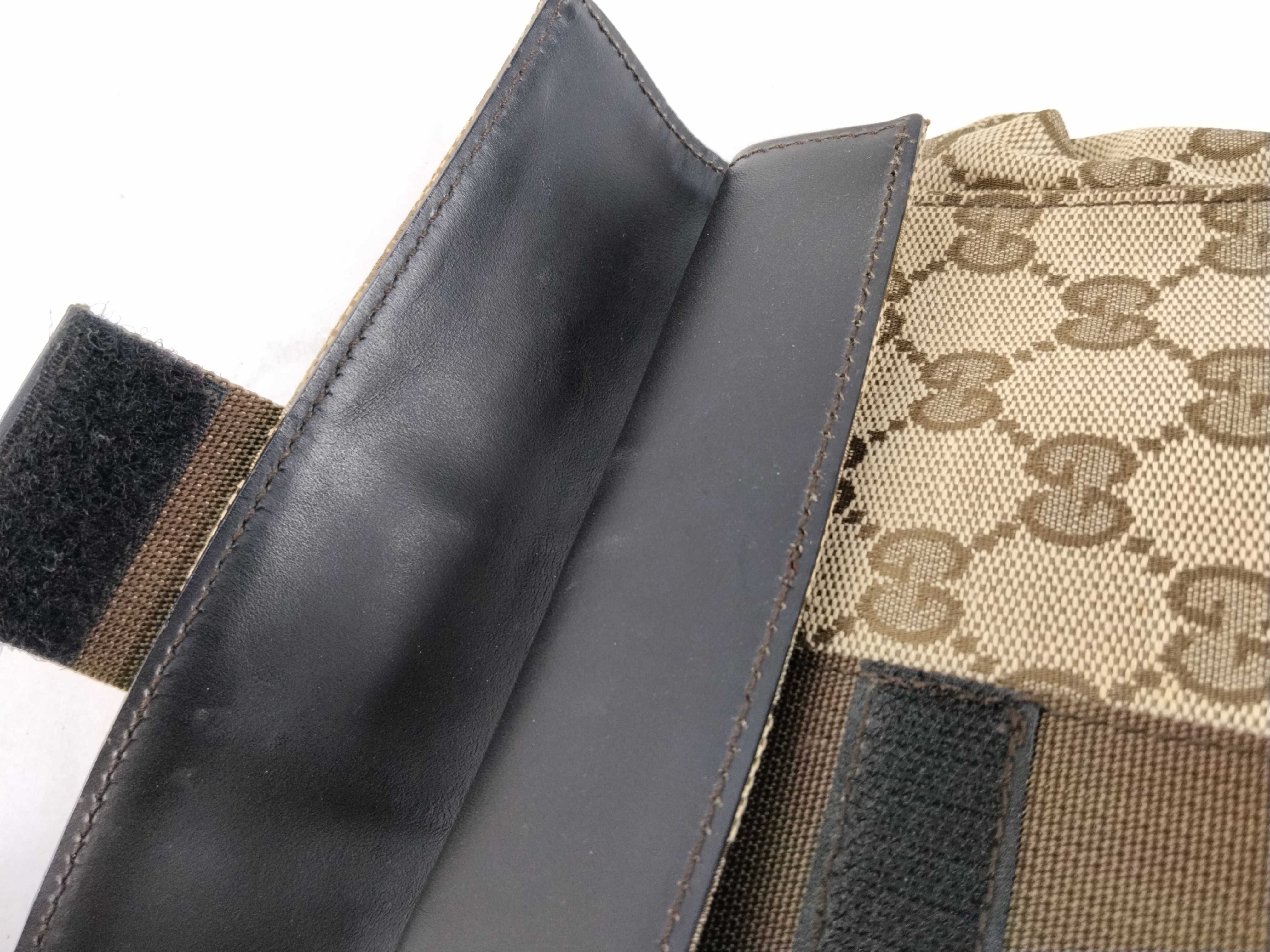 GG Canvas Gucci GG Canvas Second Bag Pouch — view 6