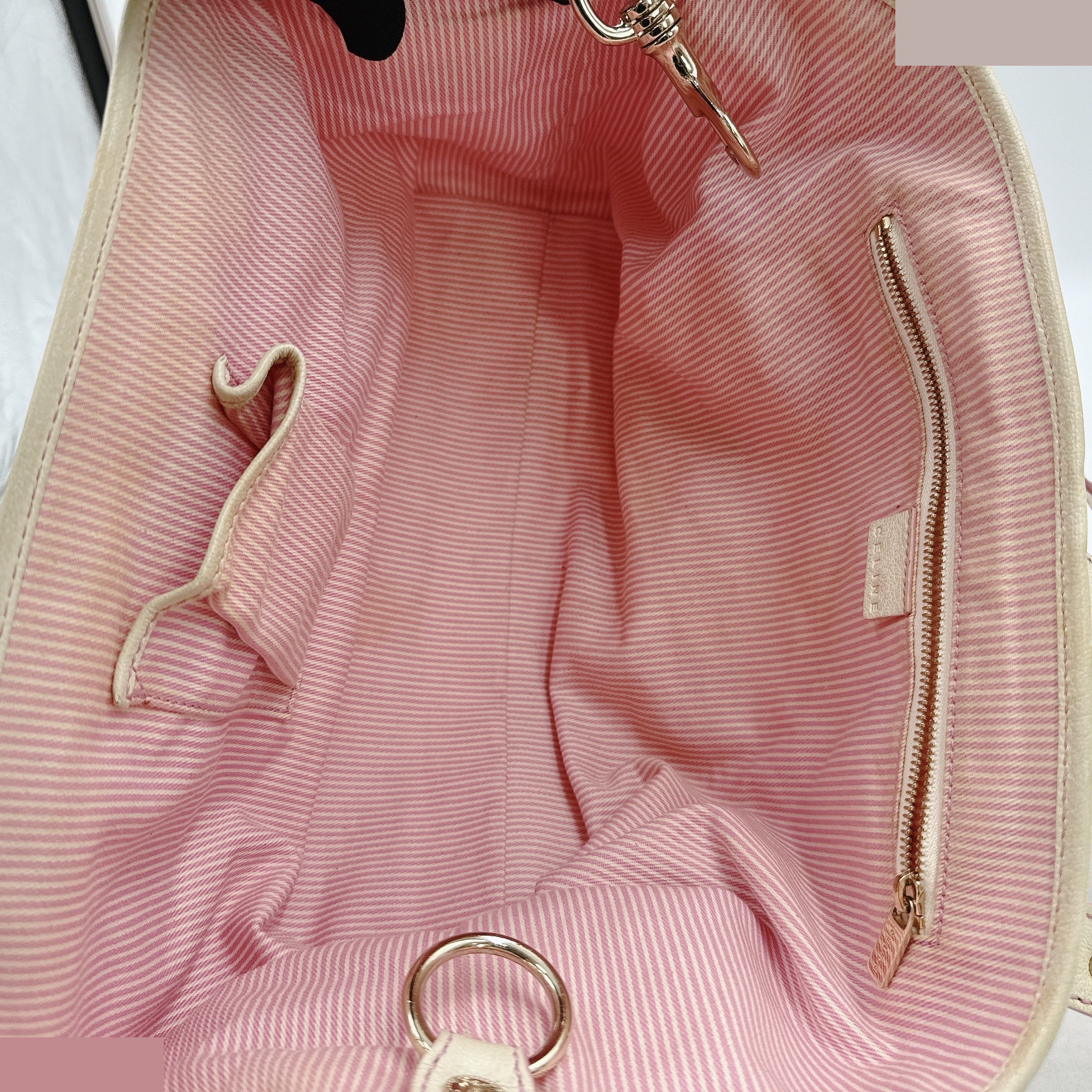 Bag/Handbag Canvas Leather Pink Deformed Macadam Pattern — view 10
