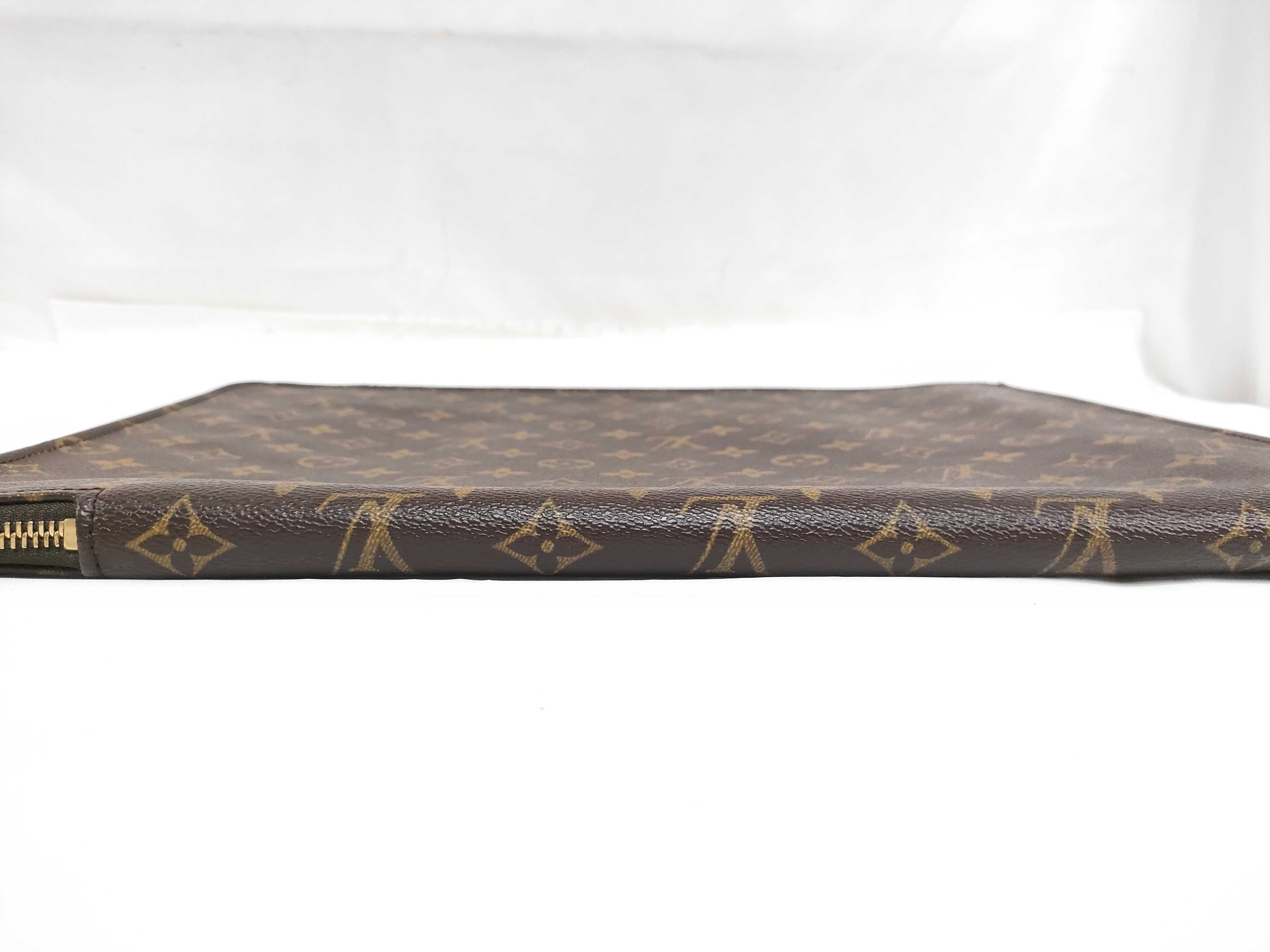 Monogram Louis Vuitton Monogram Pochette Document TH1927 Clutch Bag — view 5