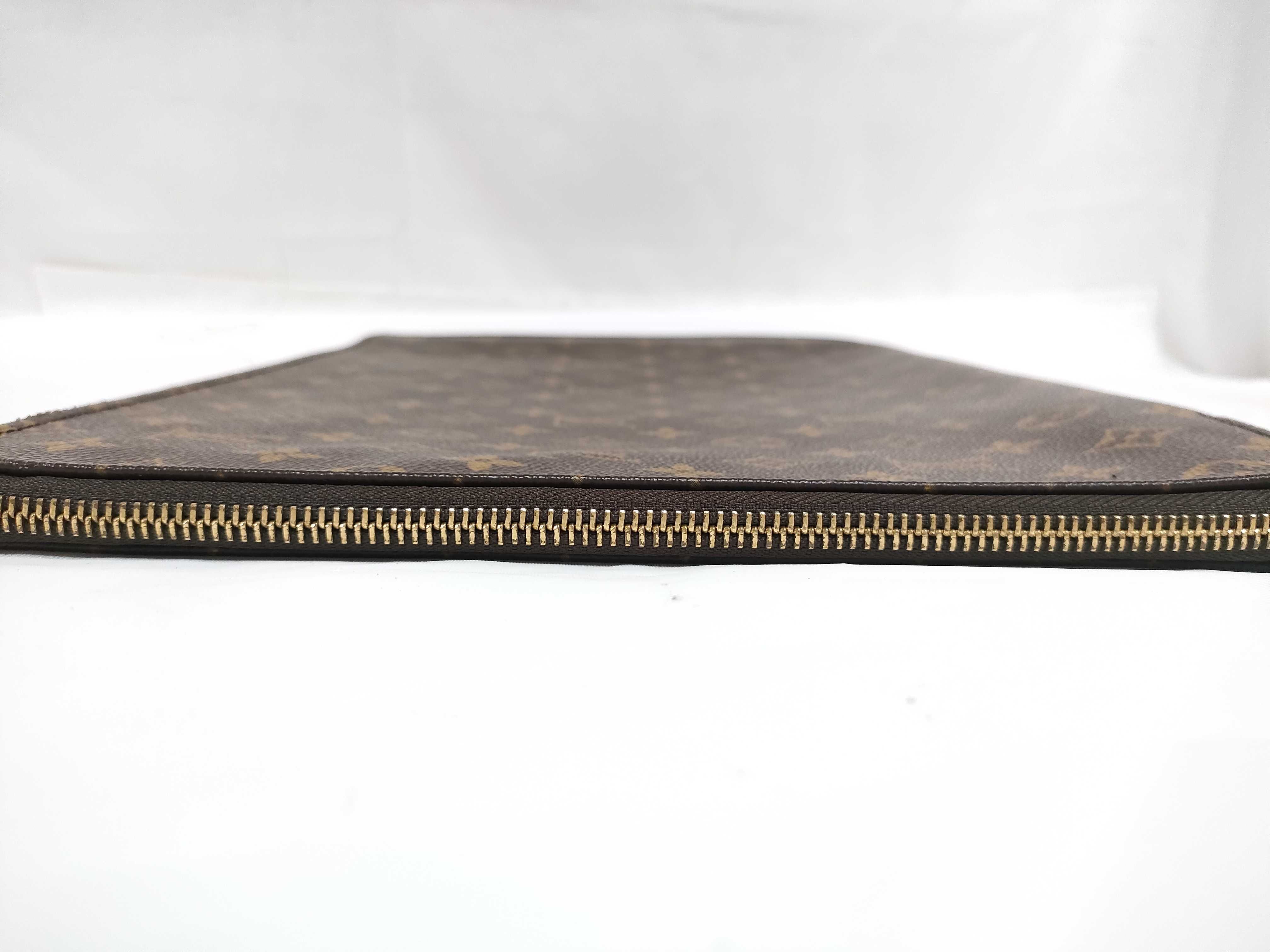 Monogram Louis Vuitton Monogram Pochette Document TH1927 Clutch Bag — view 6